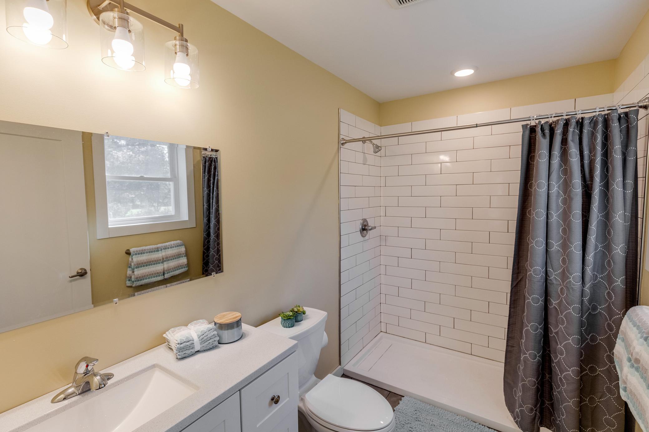 2209 State 84 Sw Property Photo 12