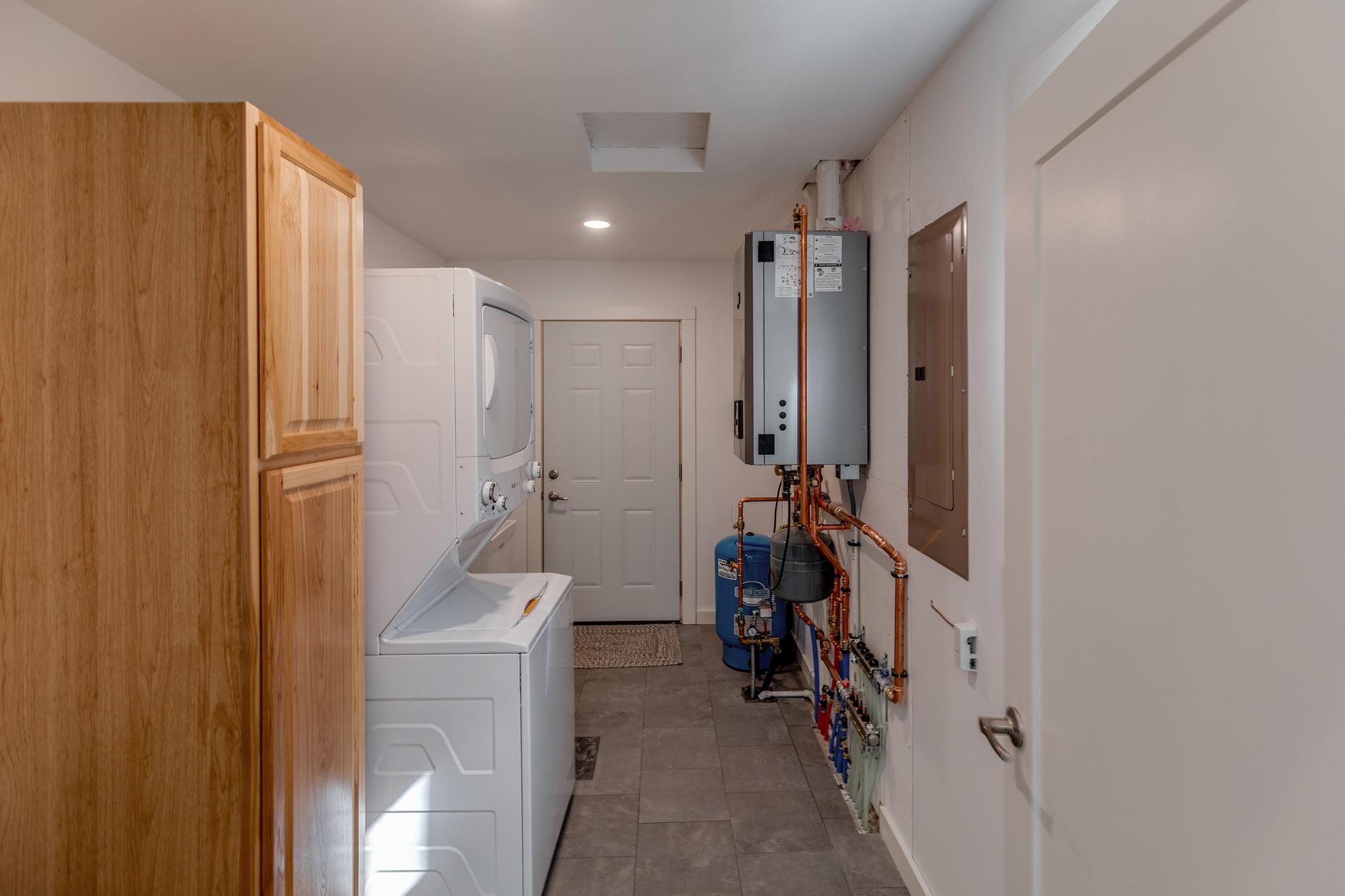 2209 State 84 Sw Property Photo 20