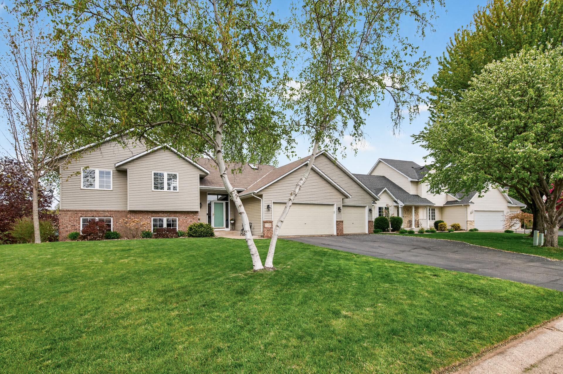 7148 Maryland Circle Property Photo 2