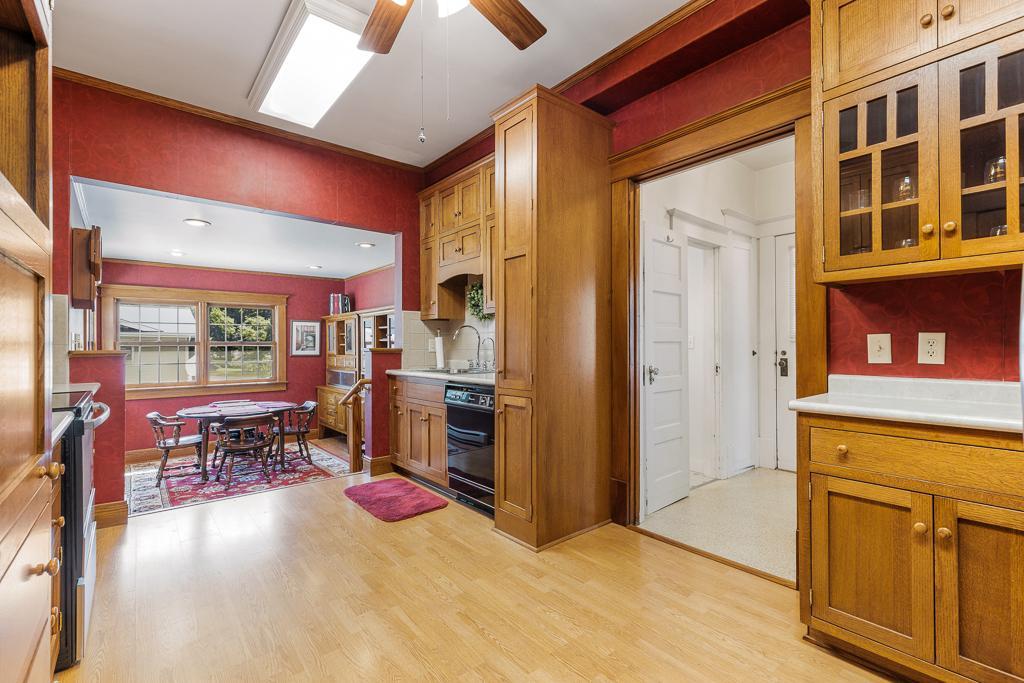 501 E Lyon Street Property Photo 13