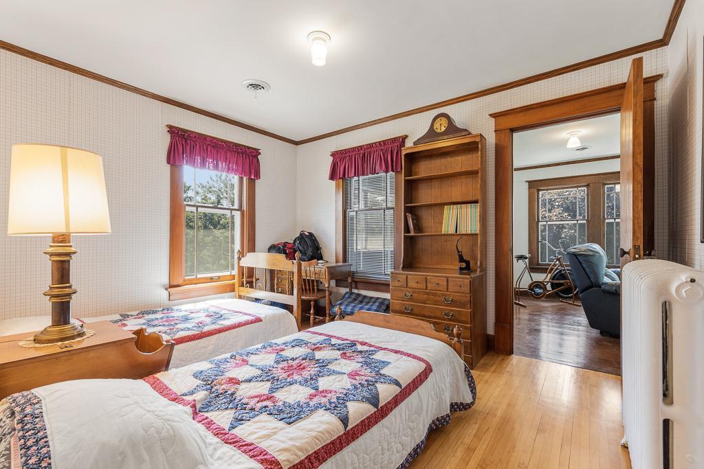 501 E Lyon Street Property Photo 23
