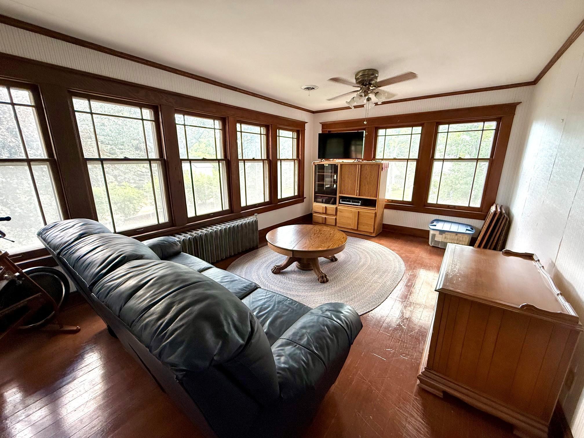 501 E Lyon Street Property Photo 24