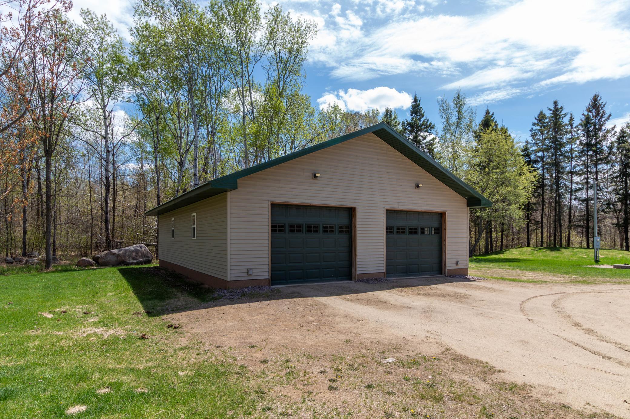 28671 450th Street Property Photo 2