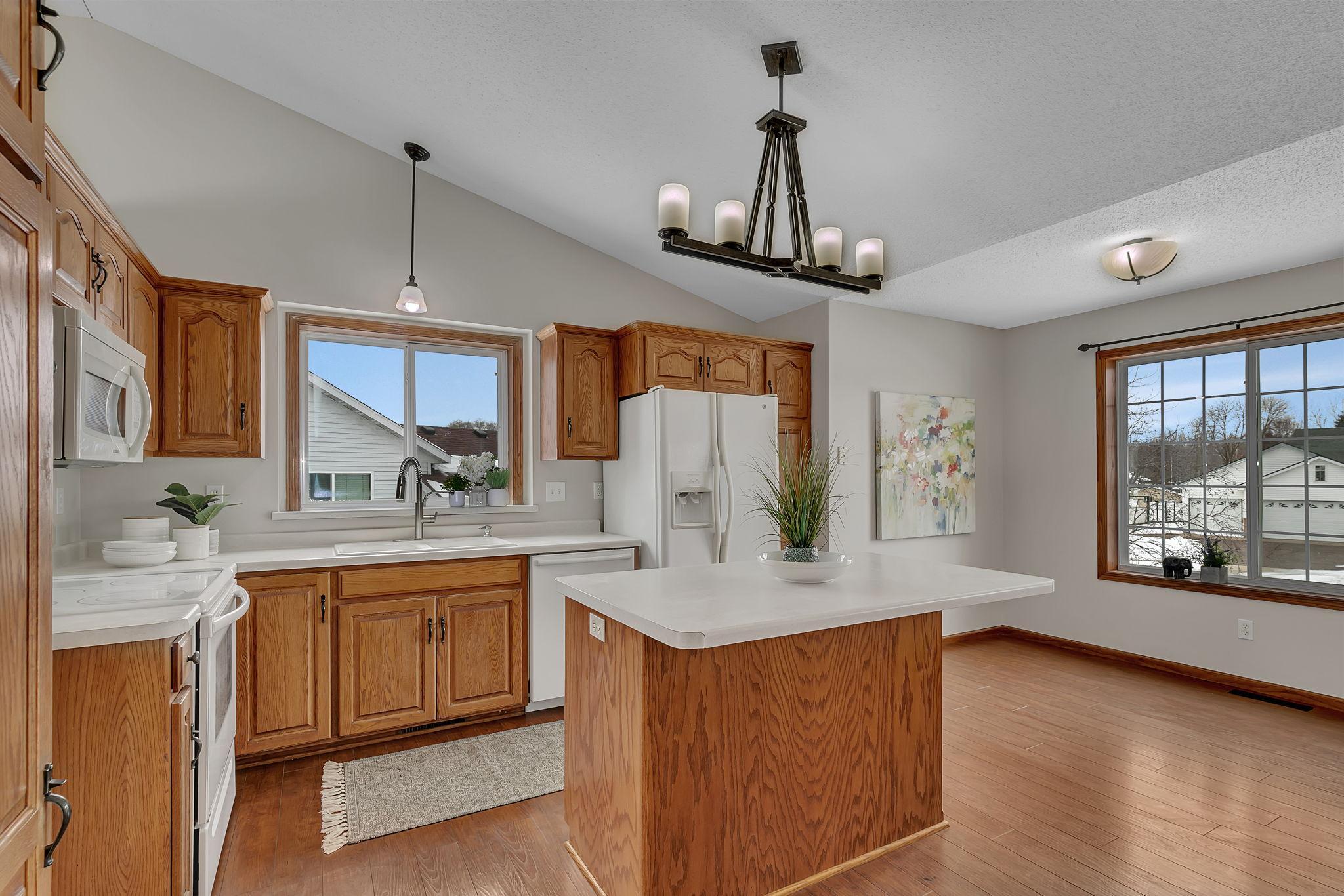 1540 Timberdoodle Drive Property Photo 8
