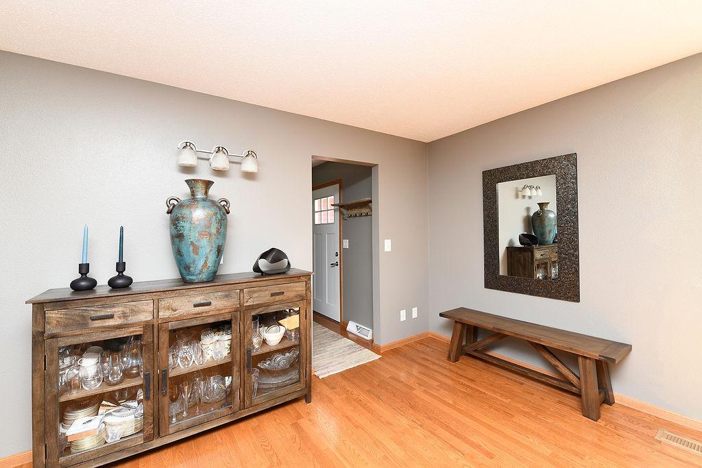 347 4th Avenue W Property Photo 17