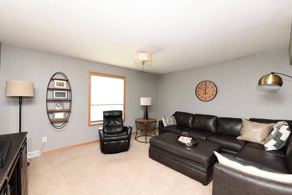 347 4th Avenue W Property Photo 26