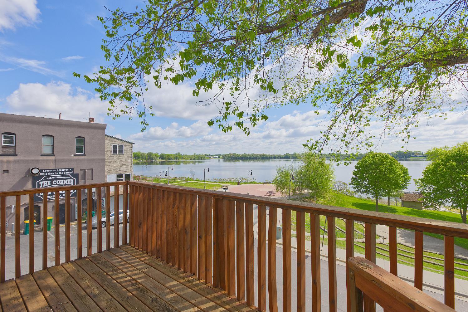 121 Main Avenue W Property Photo 12