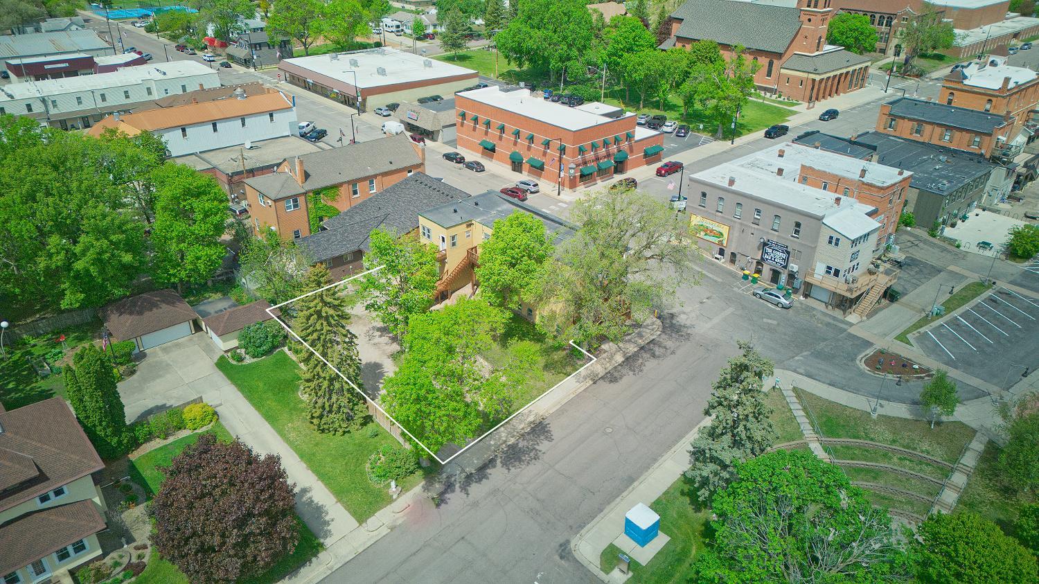 121 Main Avenue W Property Photo 61