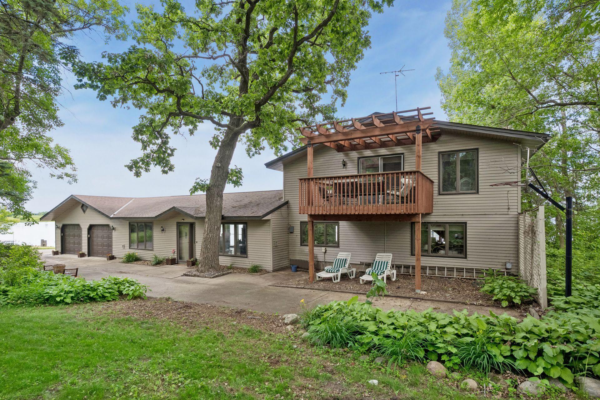 14120 Badger Road Property Photo 5