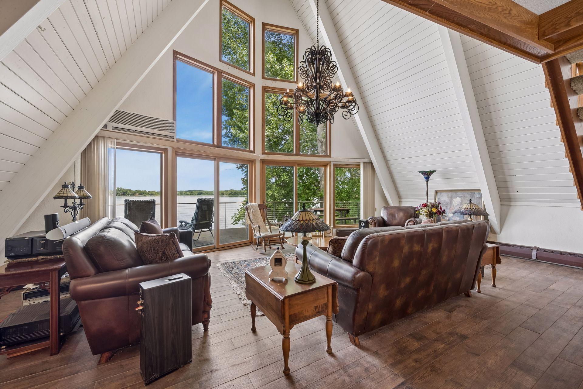 14120 Badger Road Property Photo 17