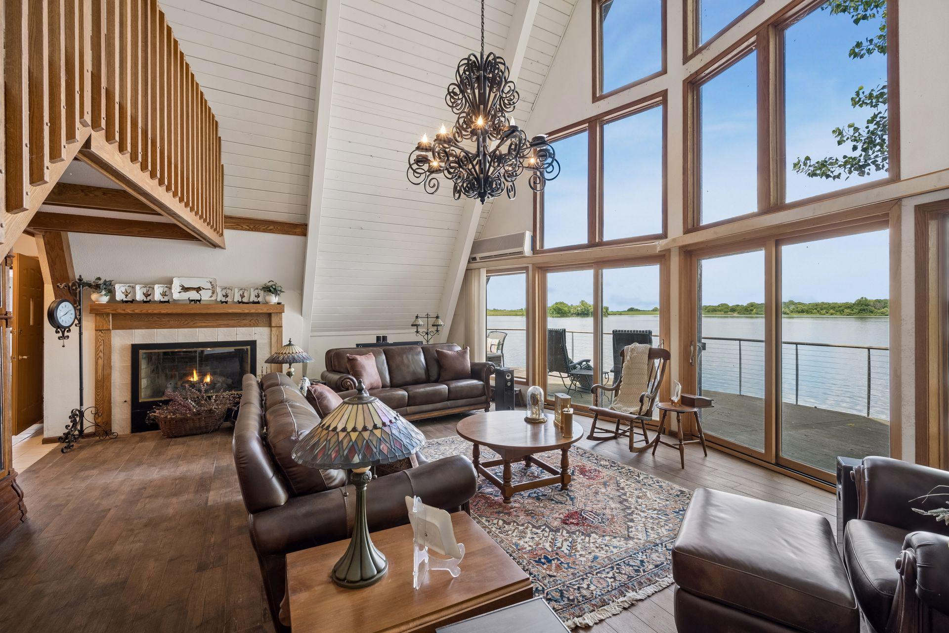 14120 Badger Road Property Photo 18