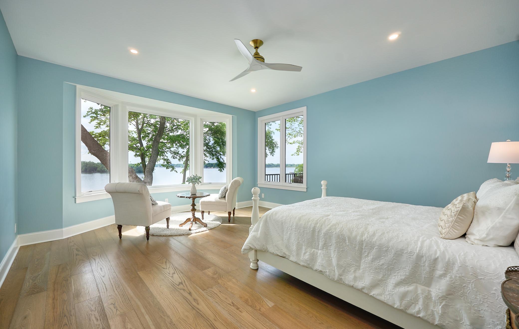3008 Pelican Point Circle Property Photo 3