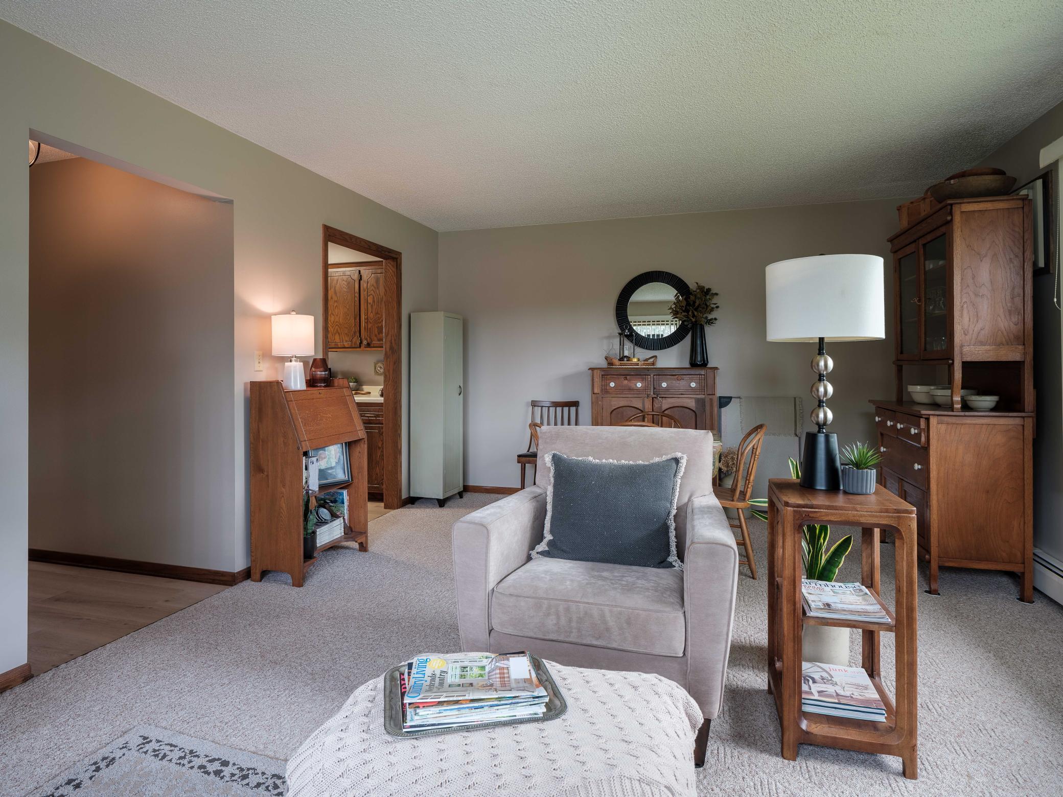 2920 18 Avenue Nw Property Photo 9