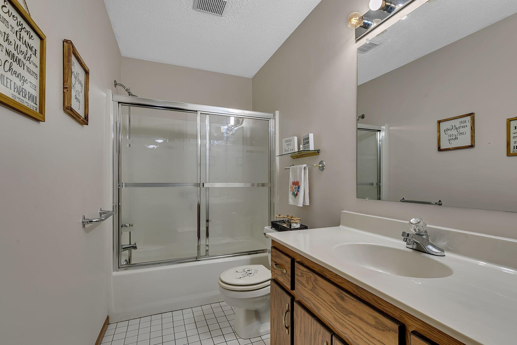 288 Park Avenue S Property Photo 18