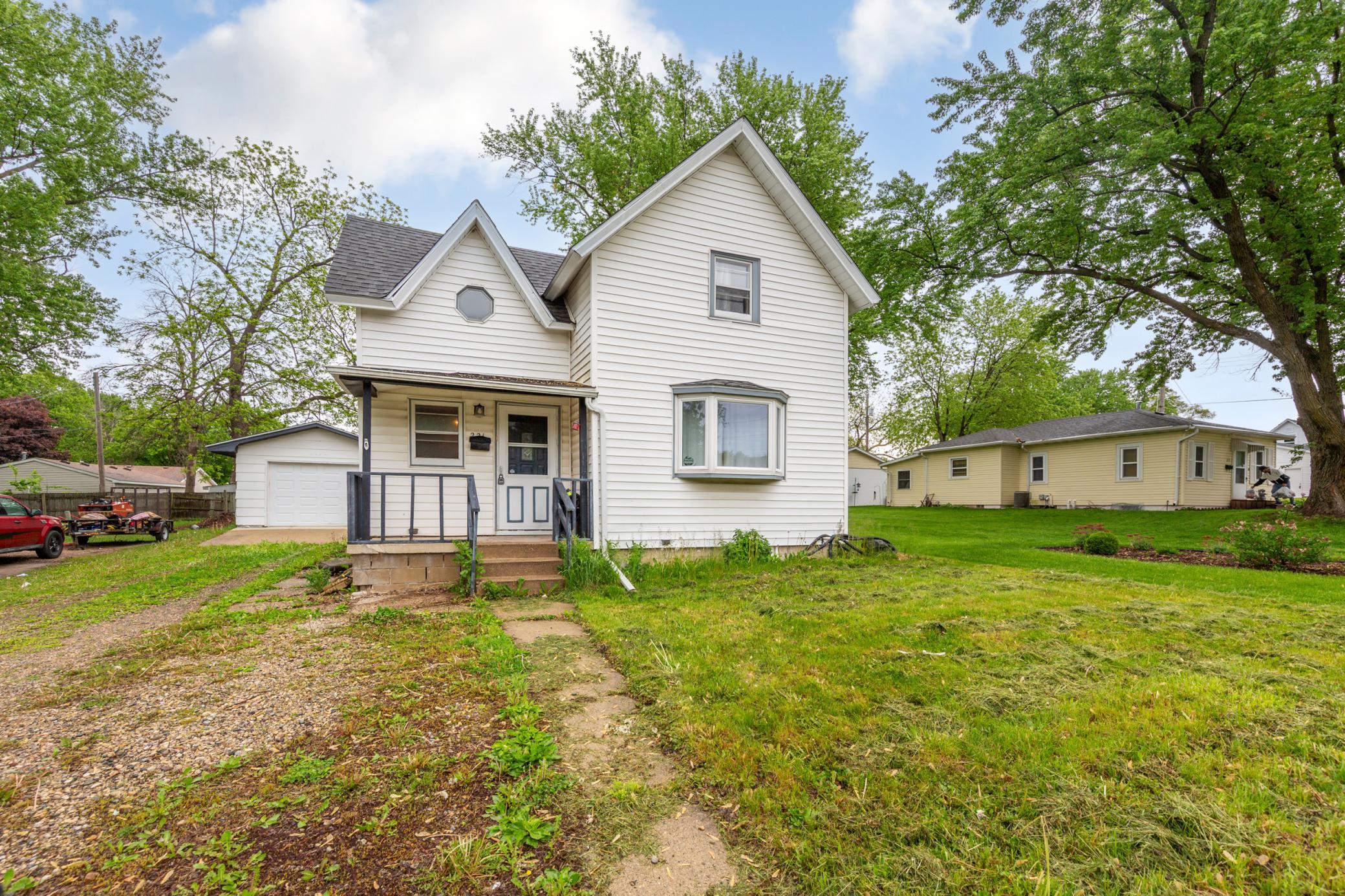 221 Beech Avenue Property Photo 1