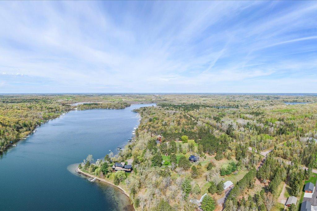 9235 Ossawinnamakee Road Property Photo 10