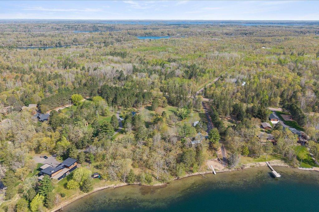 9235 Ossawinnamakee Road Property Photo 11