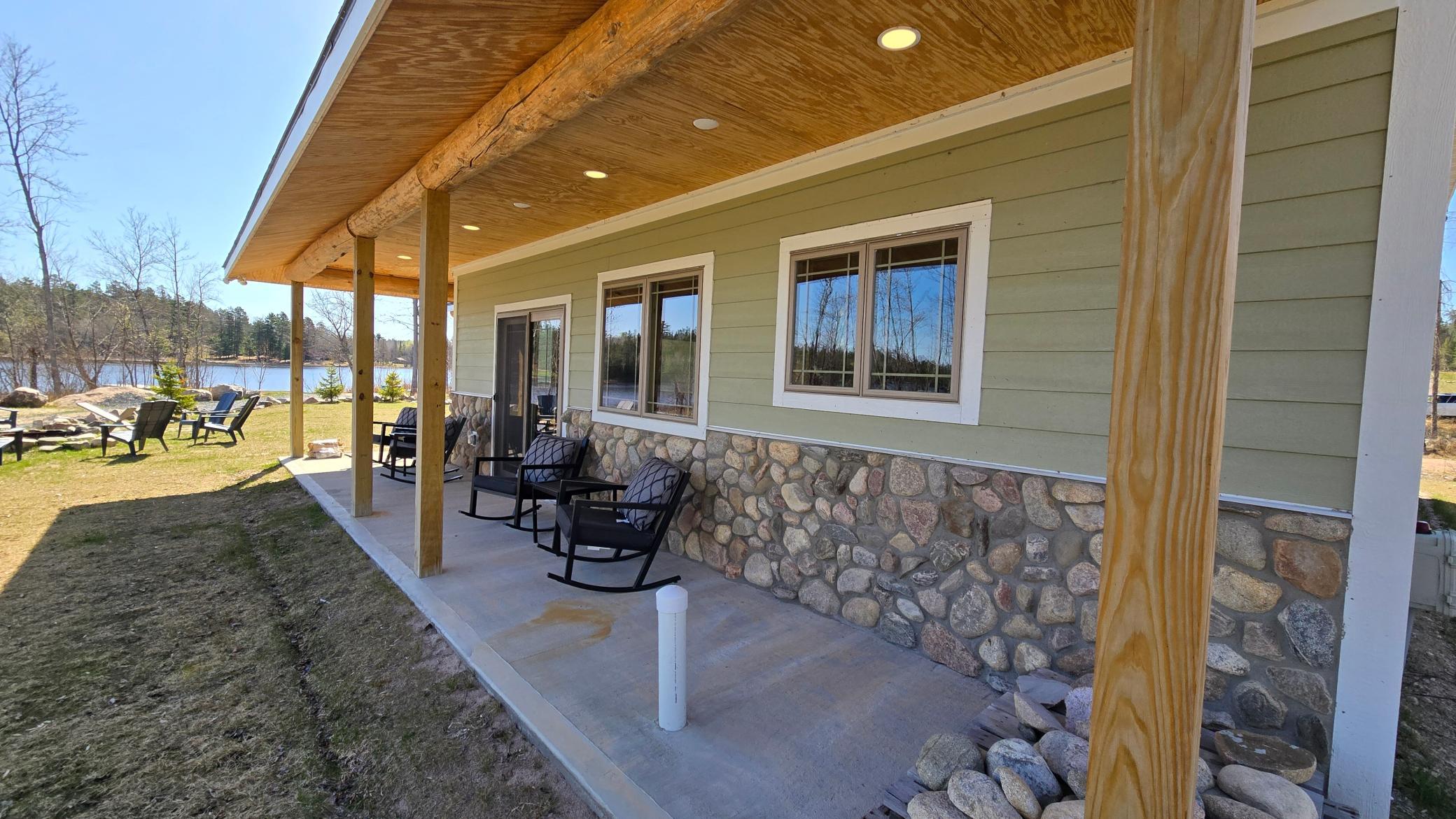 7498 Bayside Drive Property Photo 4
