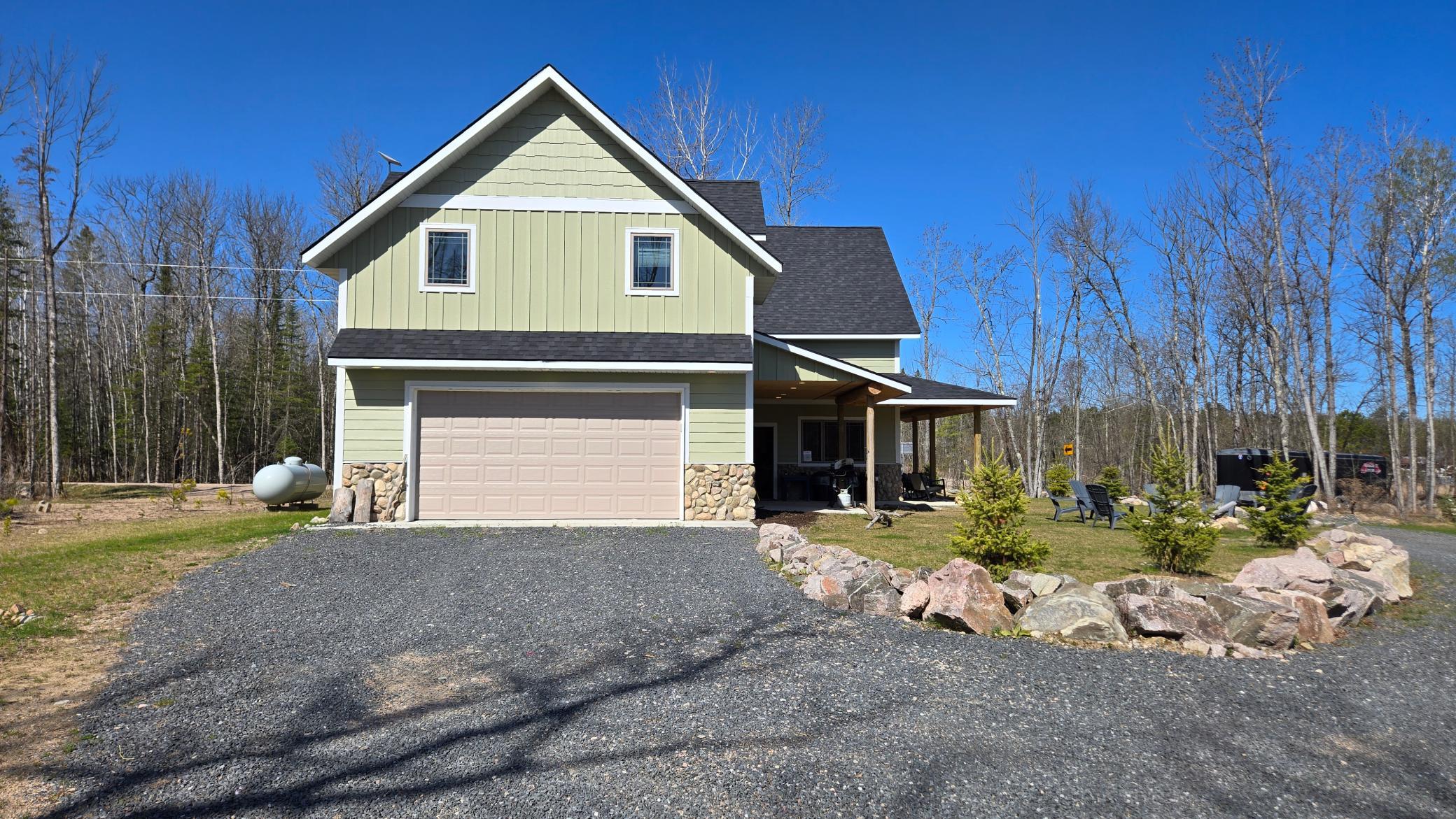 7498 Bayside Drive Property Photo 10