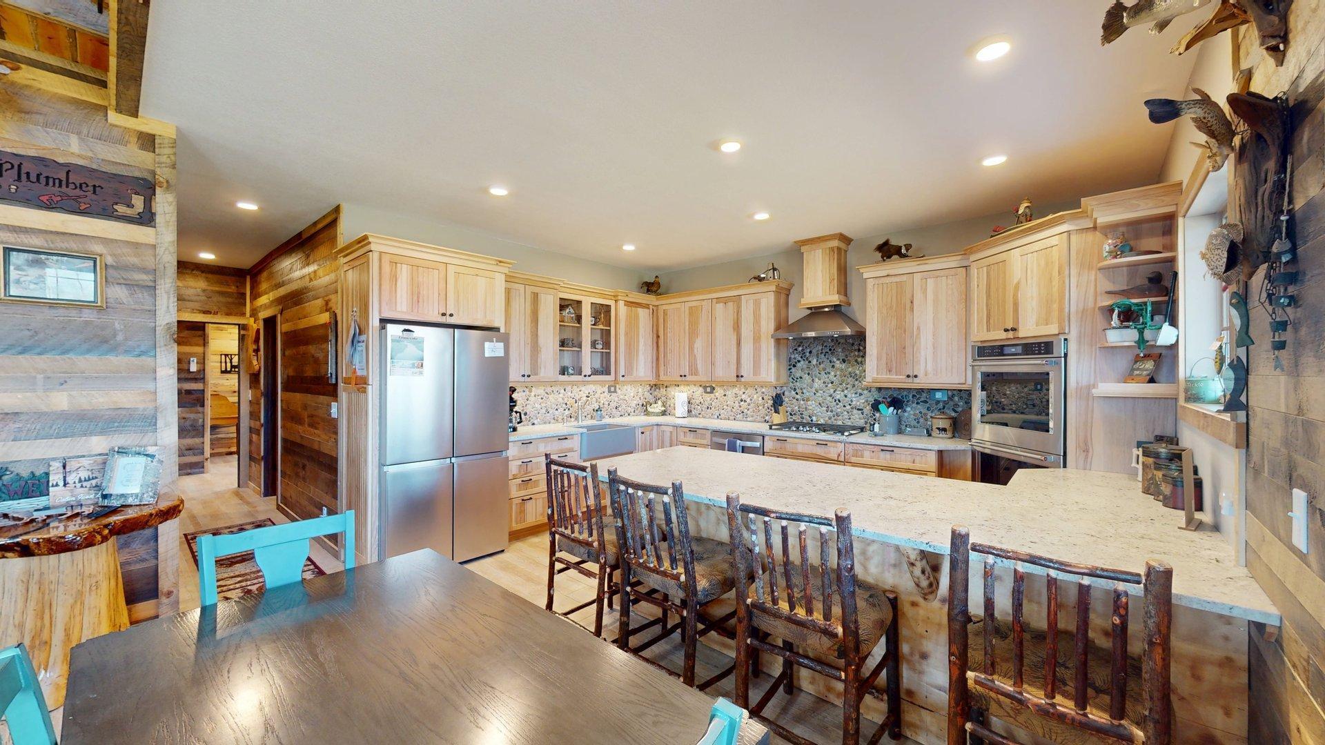 7498 Bayside Drive Property Photo 15