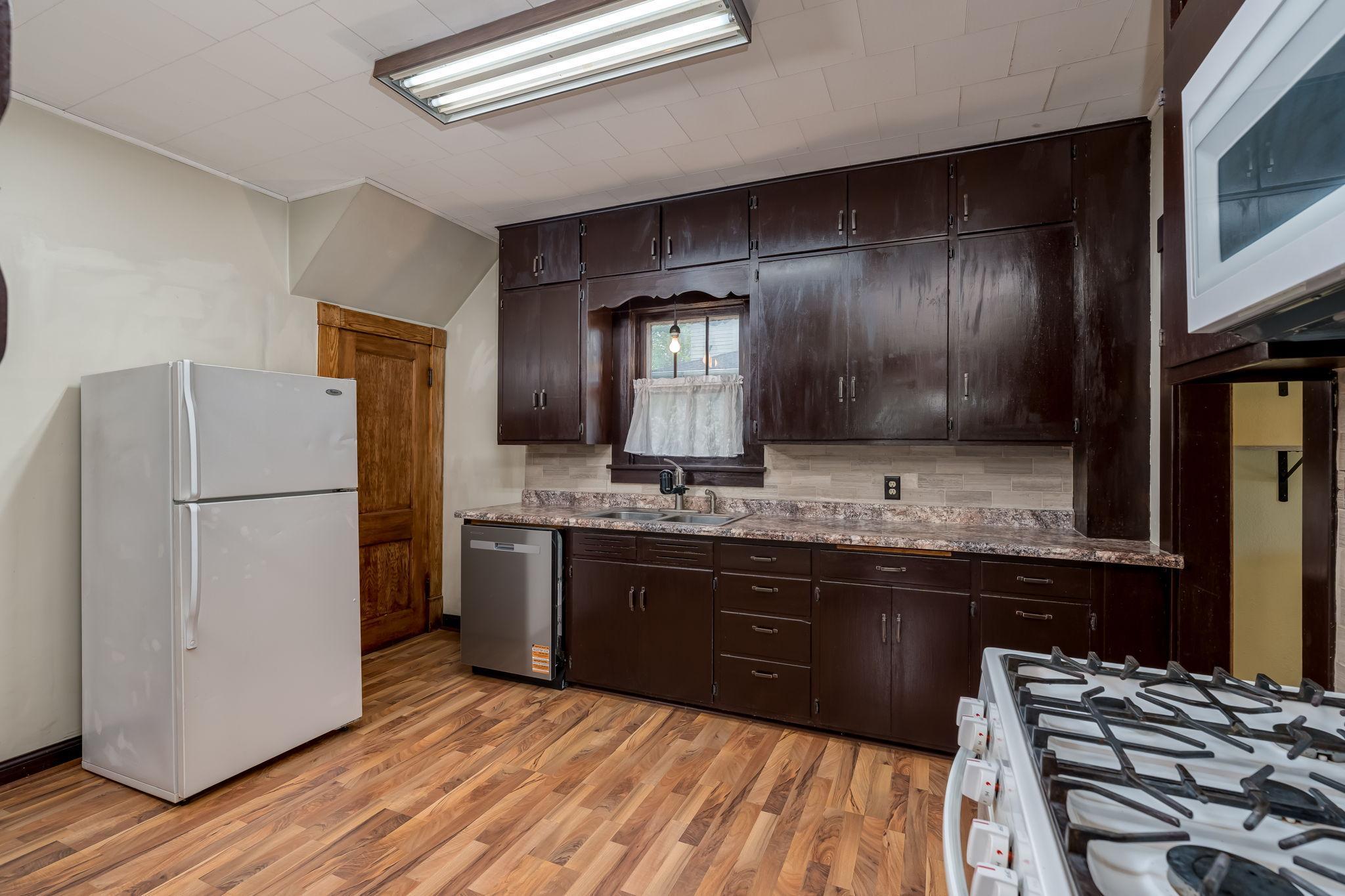 303 Broadway Property Photo 16