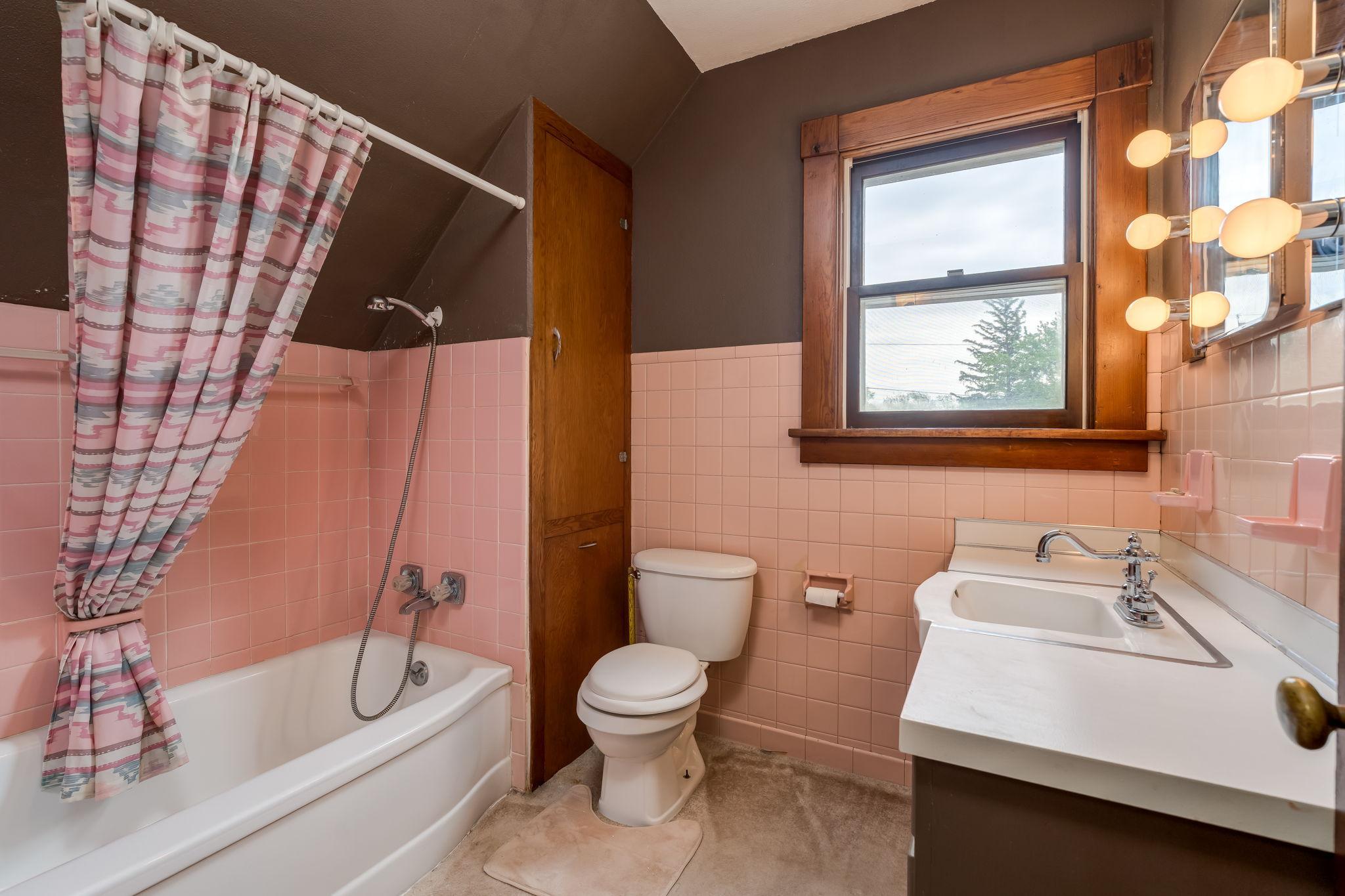 303 Broadway Property Photo 29
