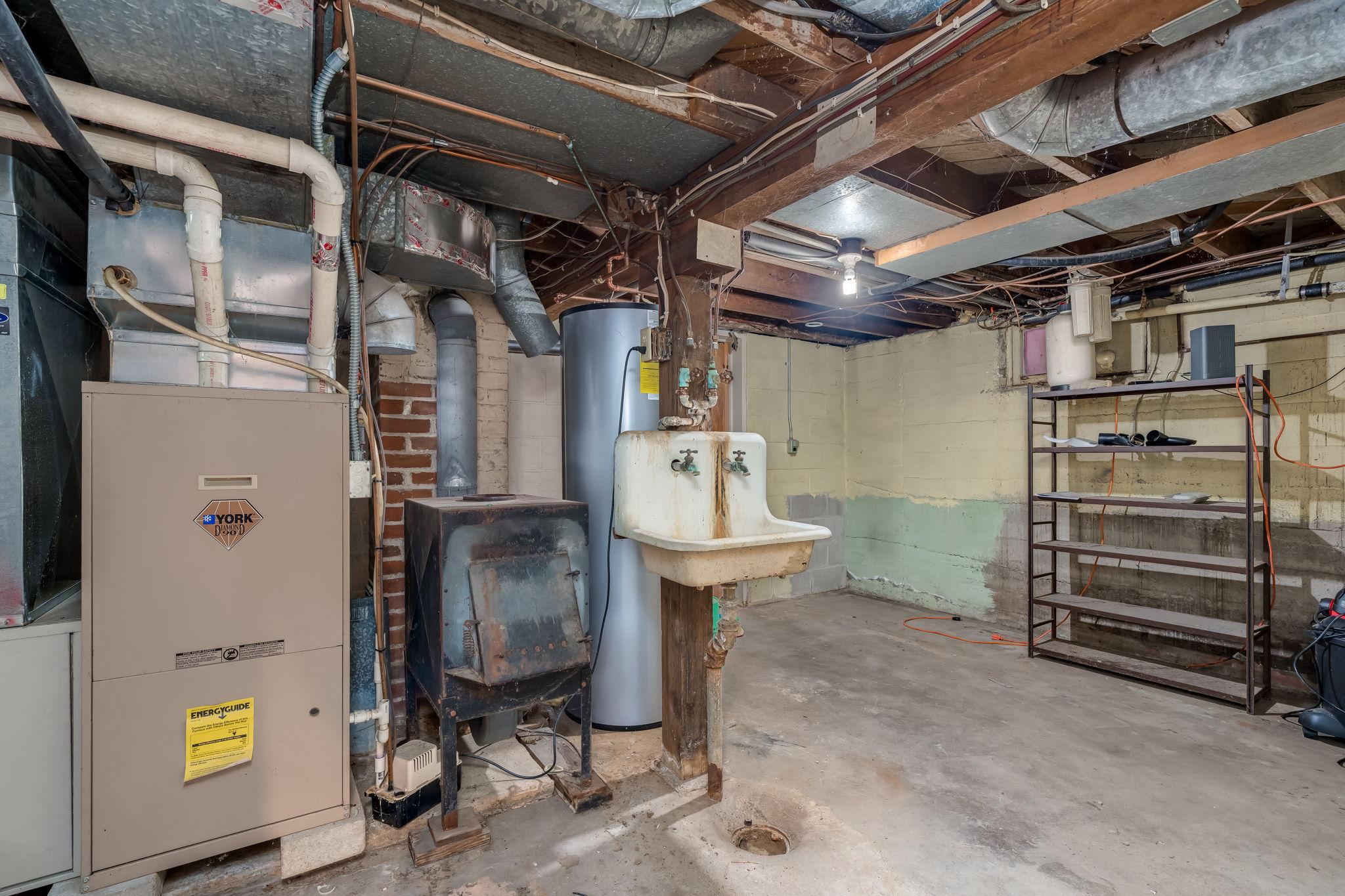 303 Broadway Property Photo 31