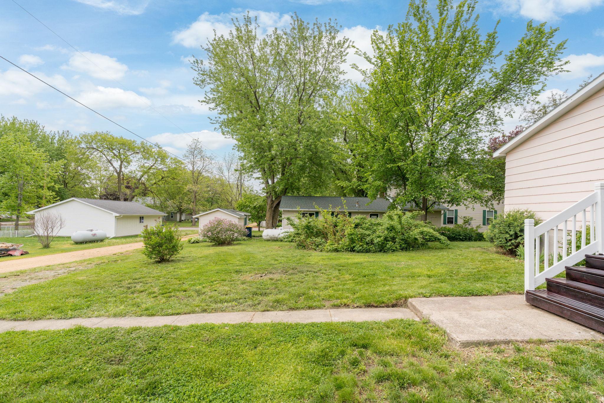 303 Broadway Property Photo 36