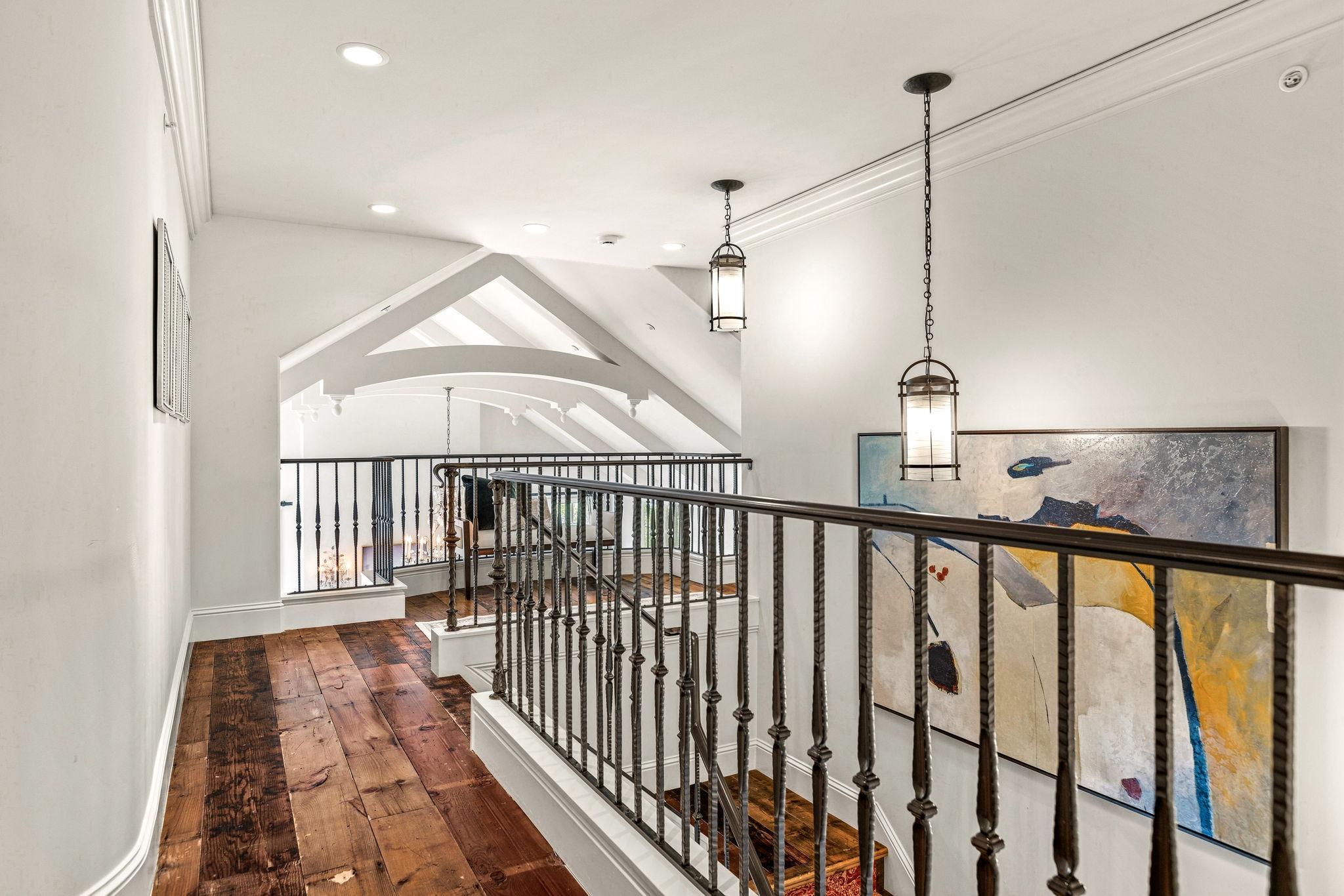 1660 Carriage Path Property Photo 38