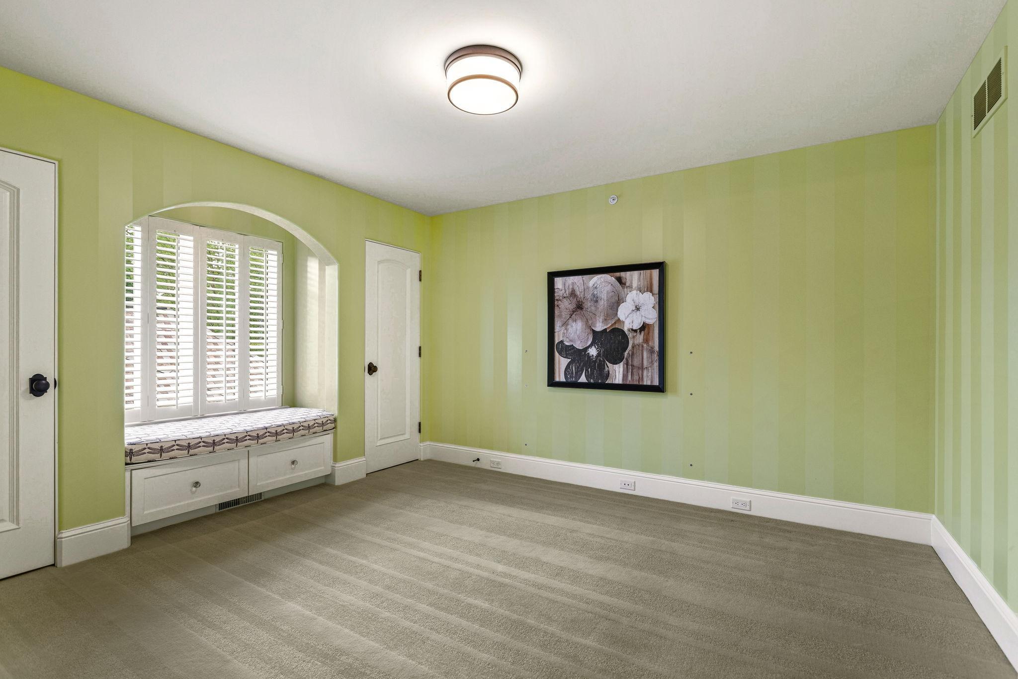 1660 Carriage Path Property Photo 53