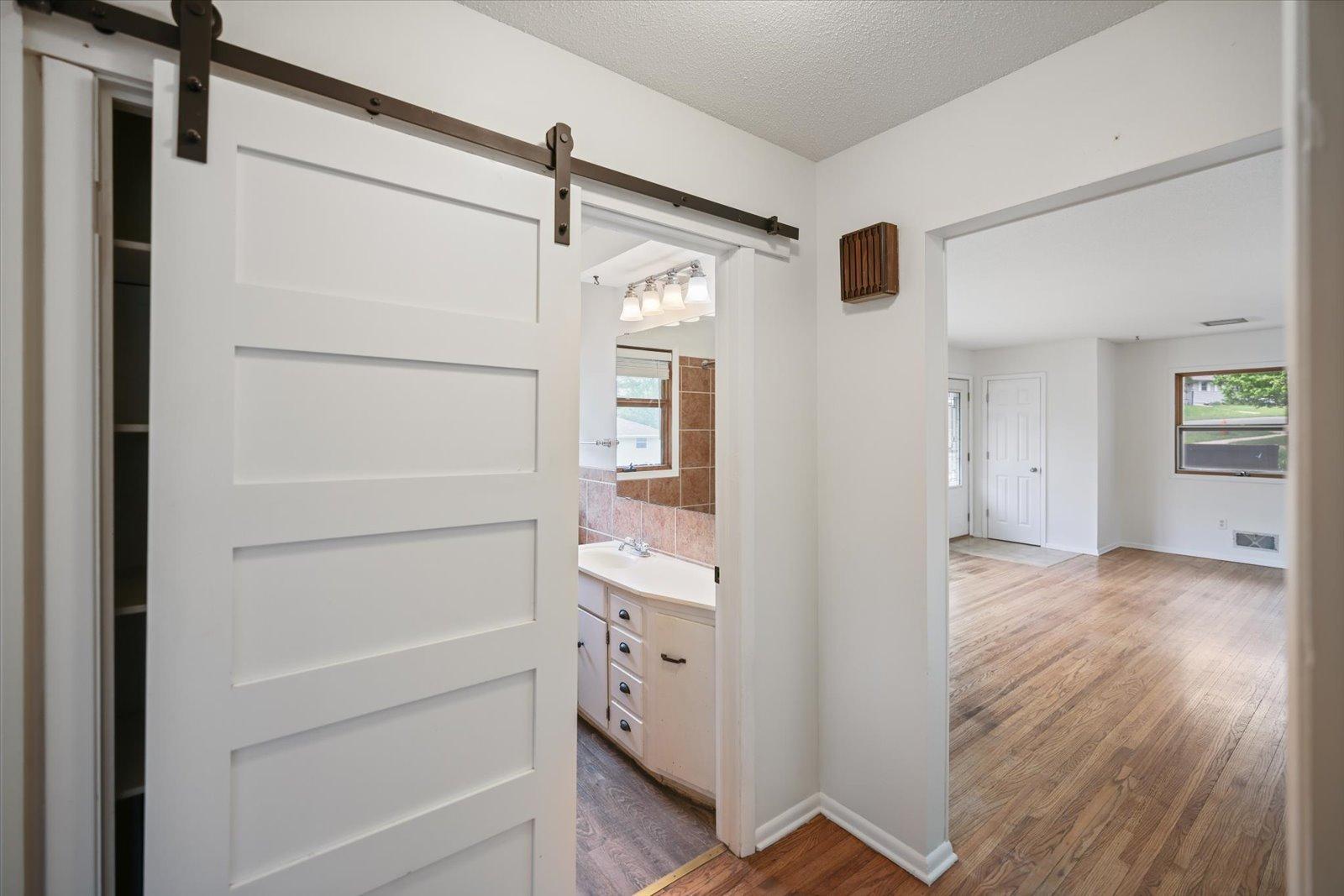 2649 11th Avenue Nw Property Photo 20