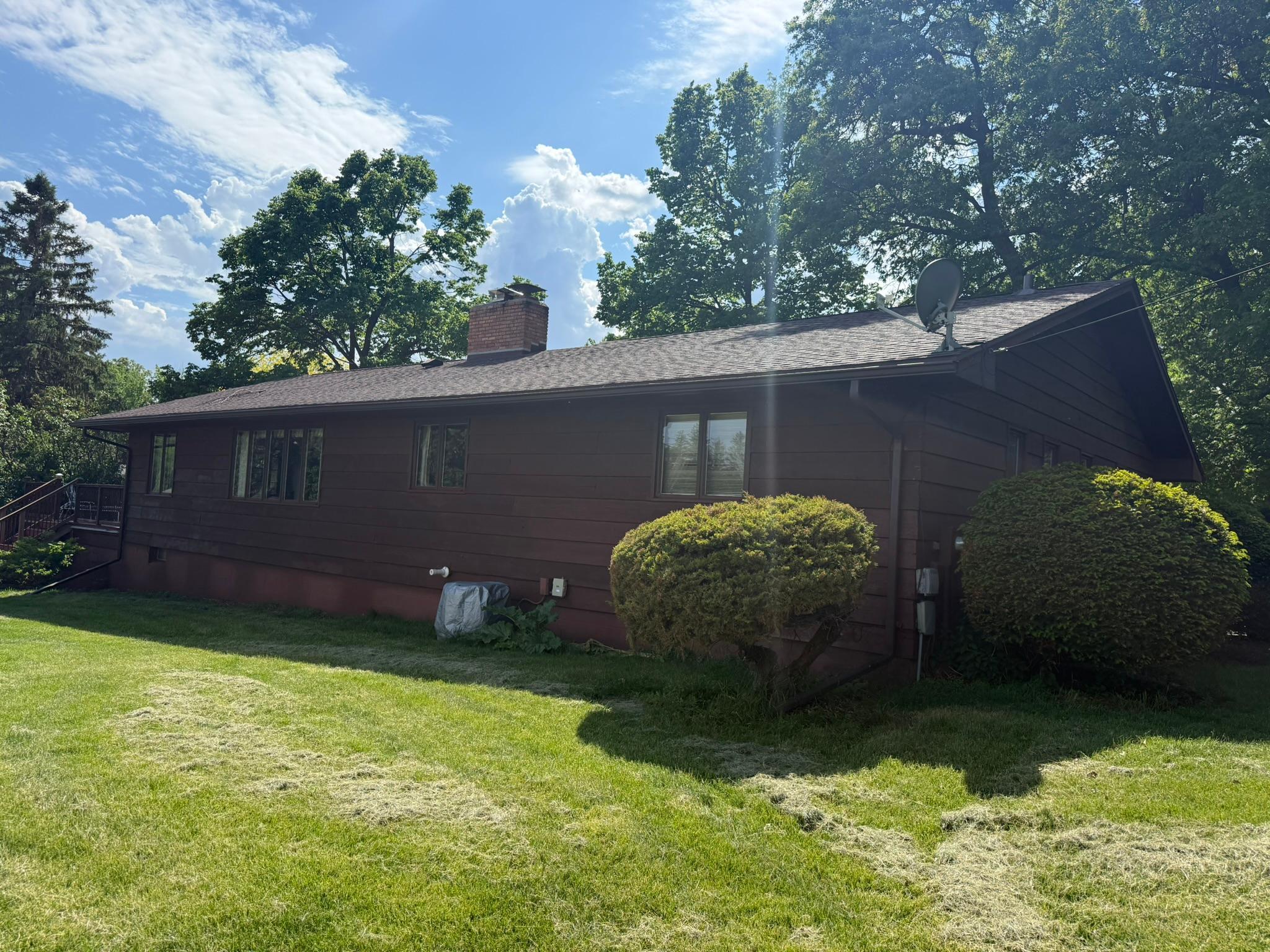 2105 Linn Drive Property Photo 7