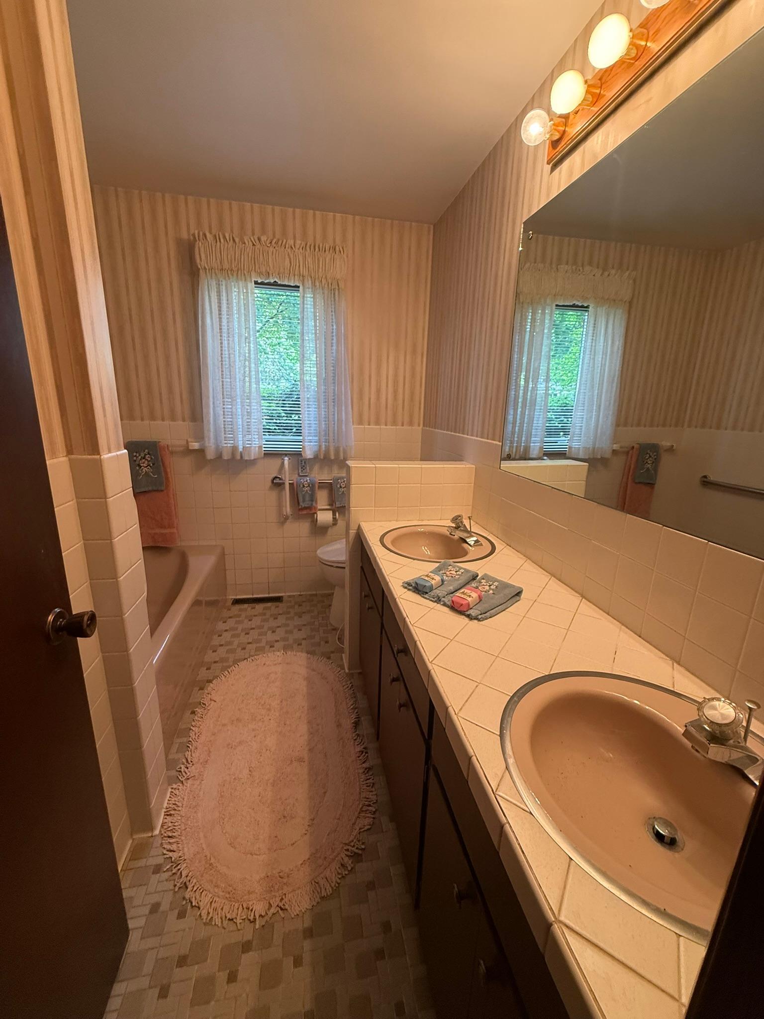 2105 Linn Drive Property Photo 28