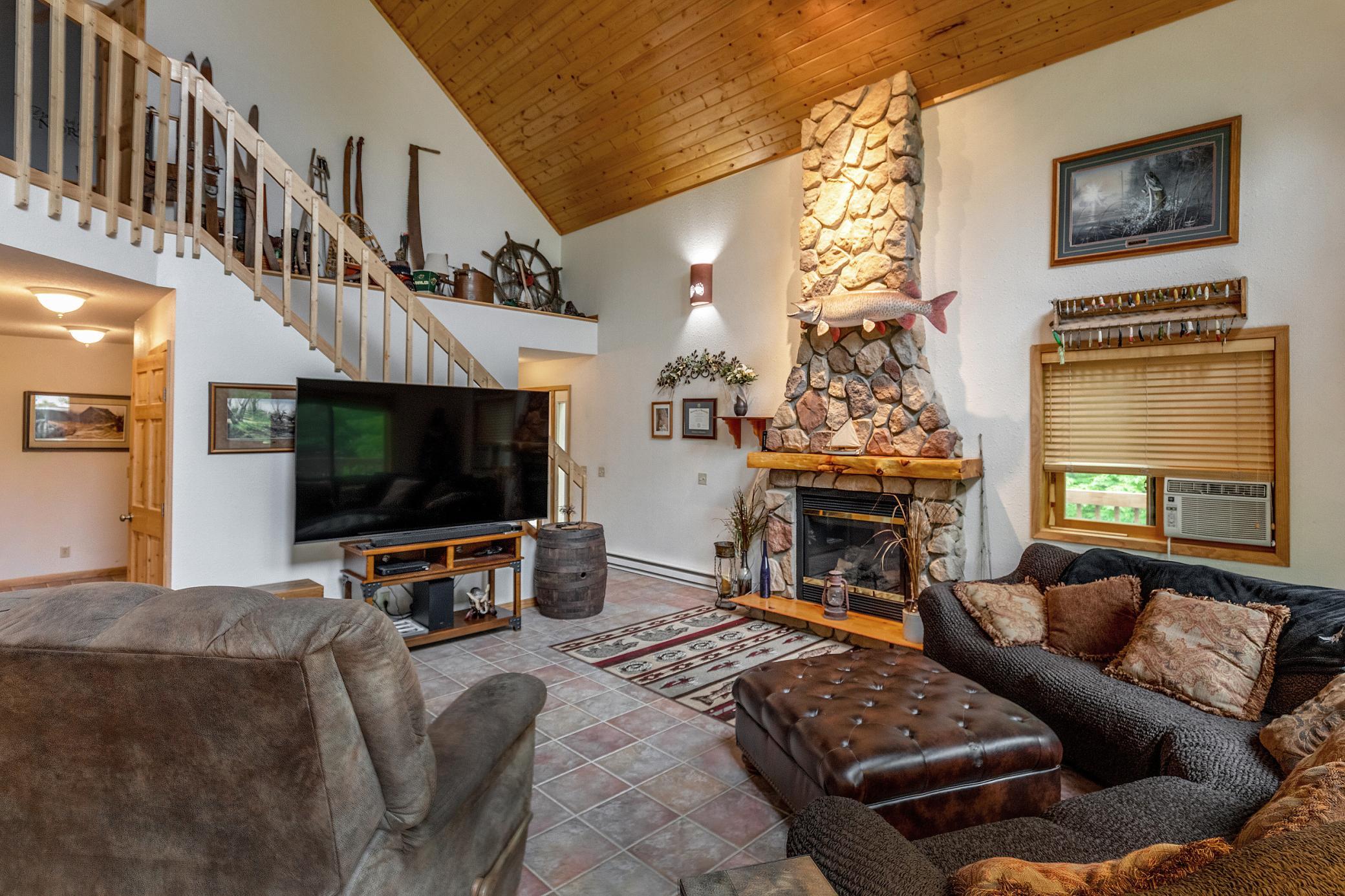 4121 N Stony Drive Nw Property Photo 5