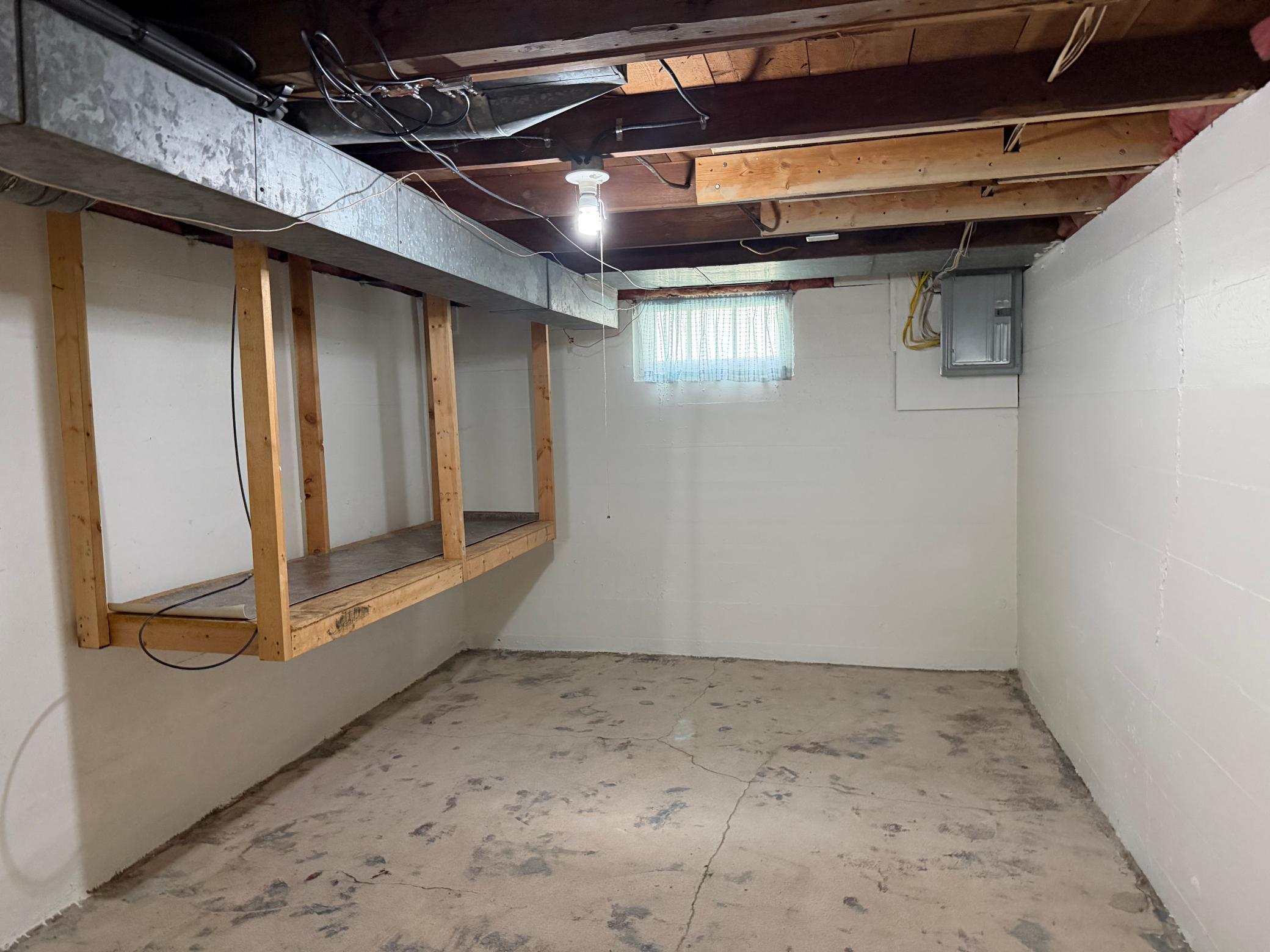 219 10th Avenue Property Photo 10