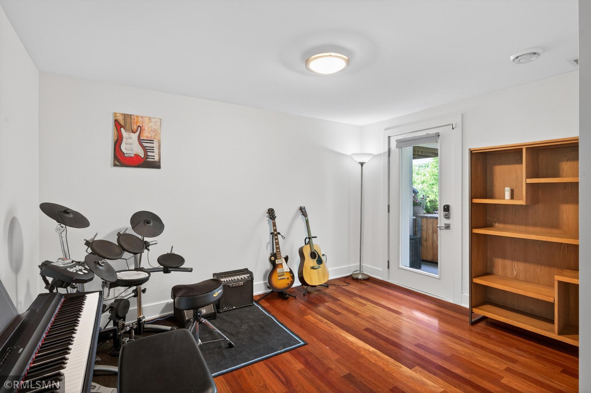 5148 Danens Drive Property Photo 37