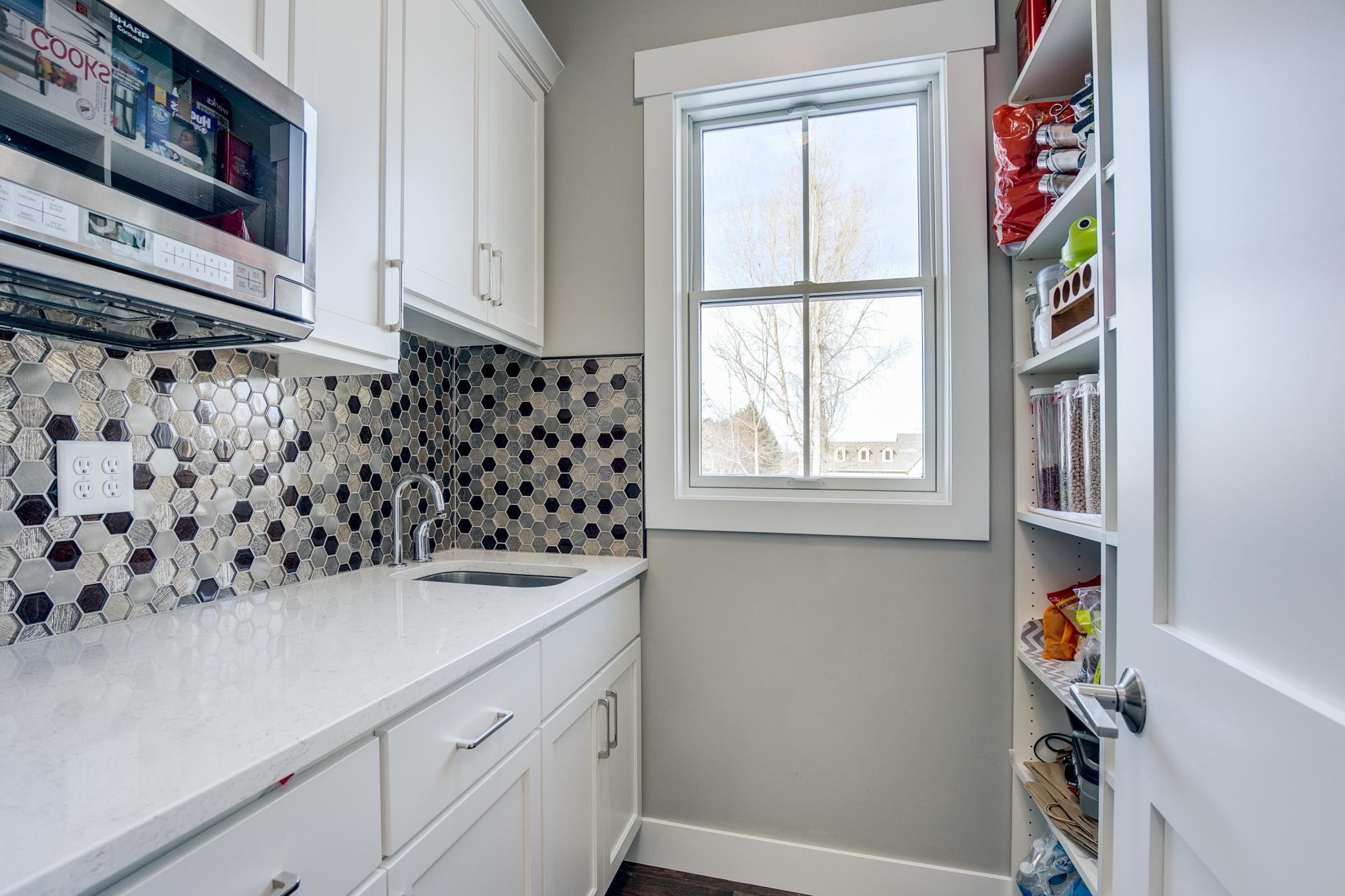 1424 Fairacre Lane Sw Property Photo 15