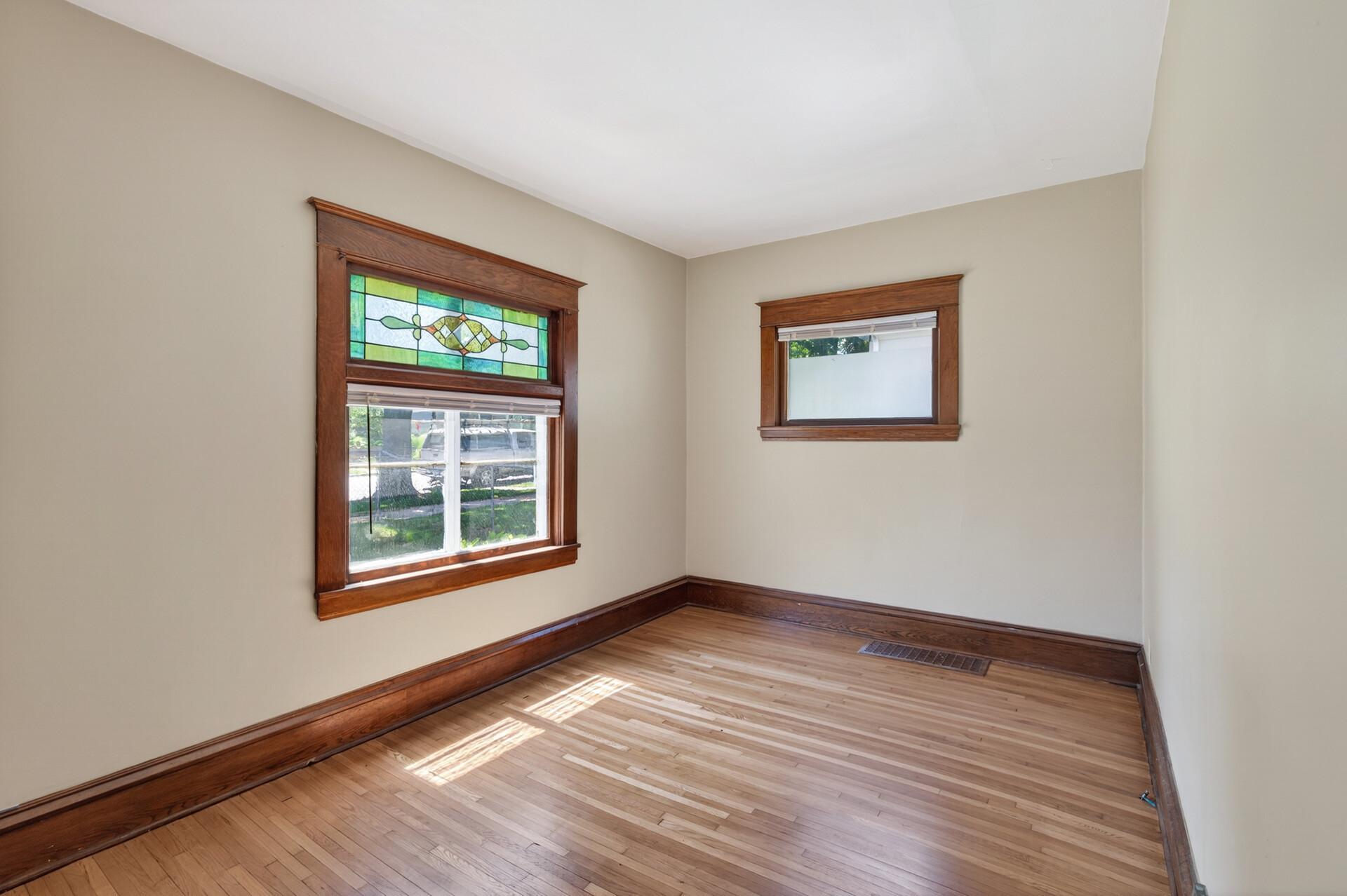 1041 Magnolia Avenue E Property Photo 11