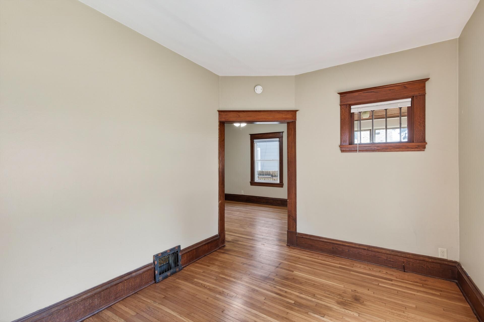 1041 Magnolia Avenue E Property Photo 12