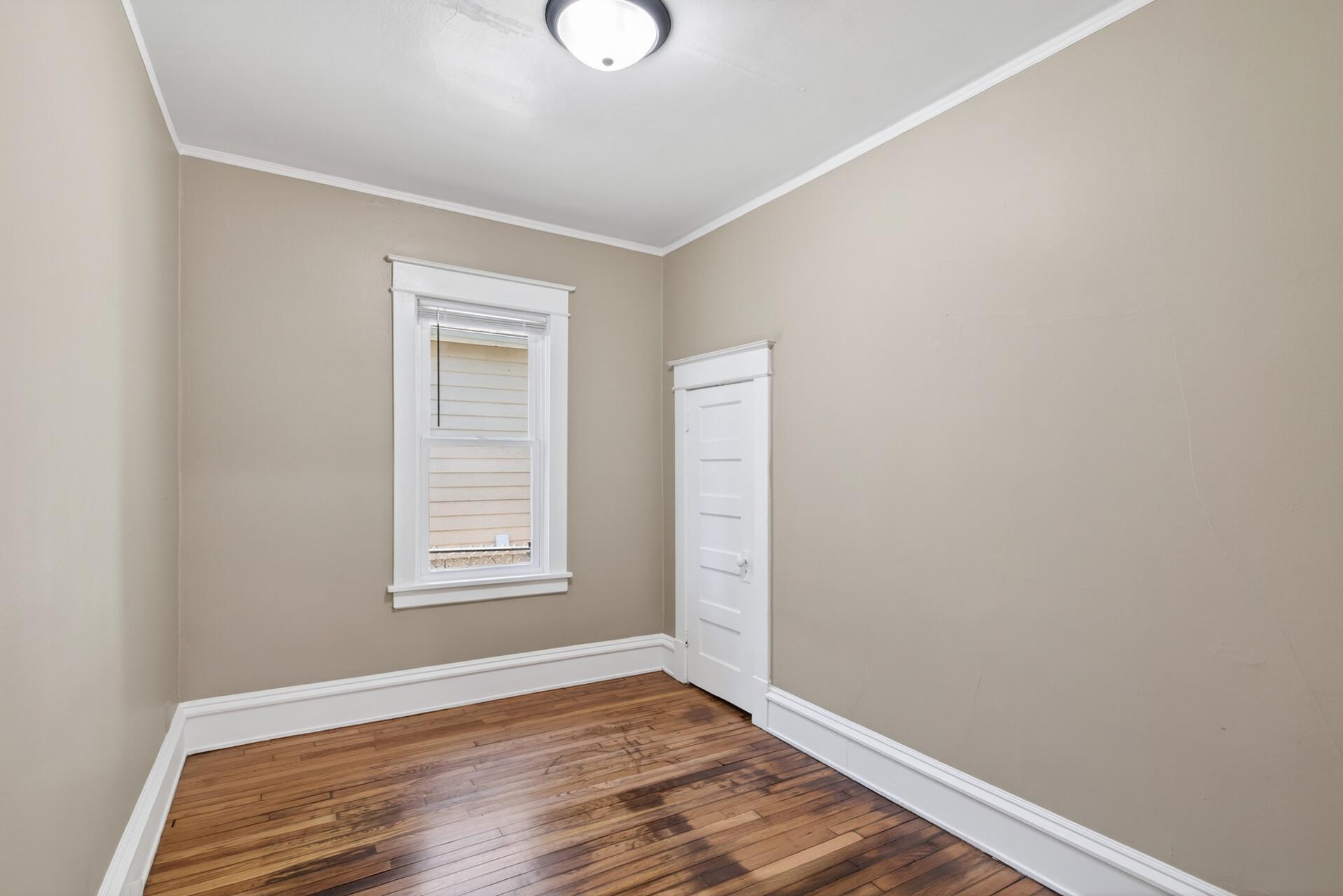 1041 Magnolia Avenue E Property Photo 13