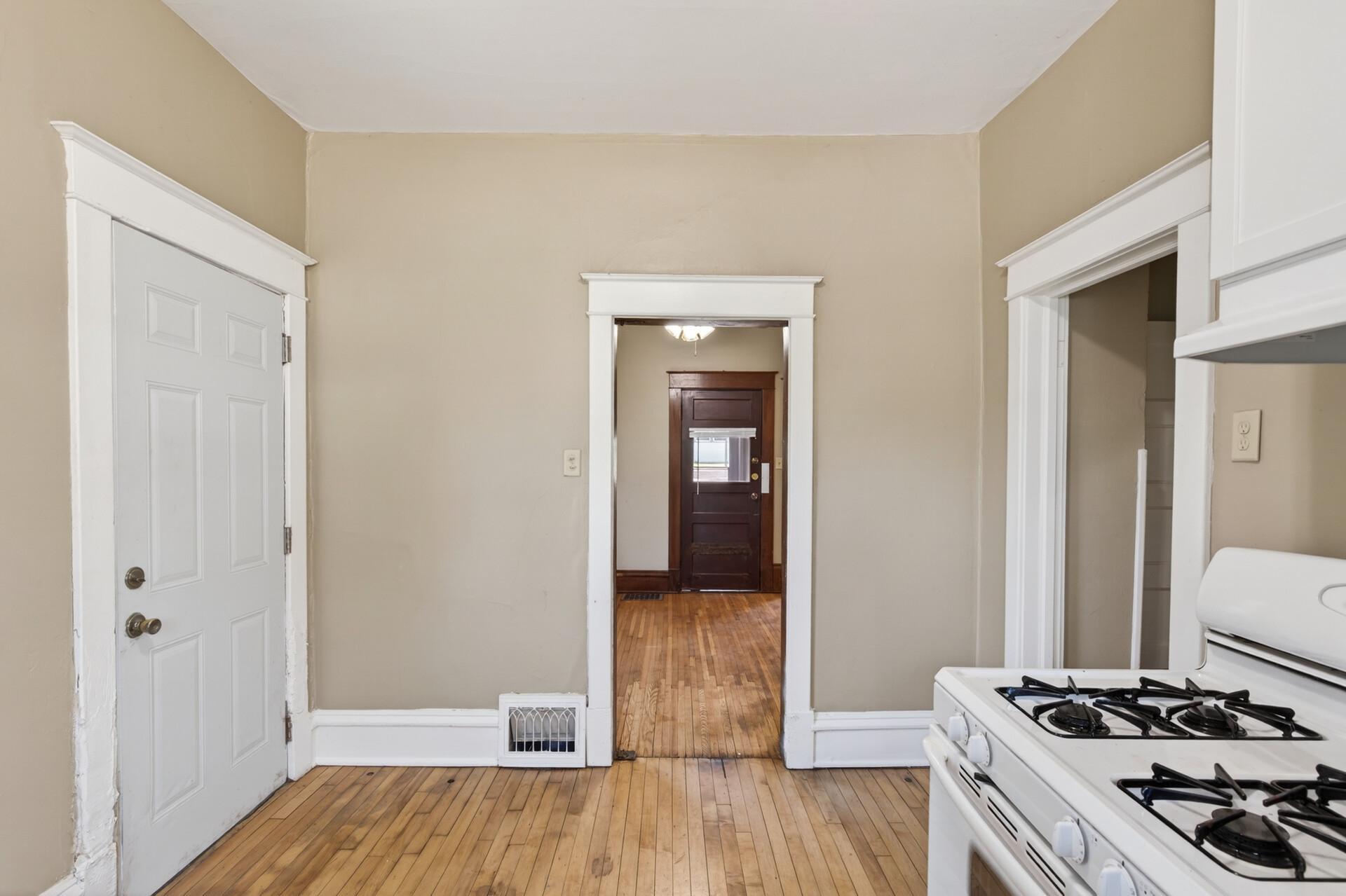1041 Magnolia Avenue E Property Photo 17