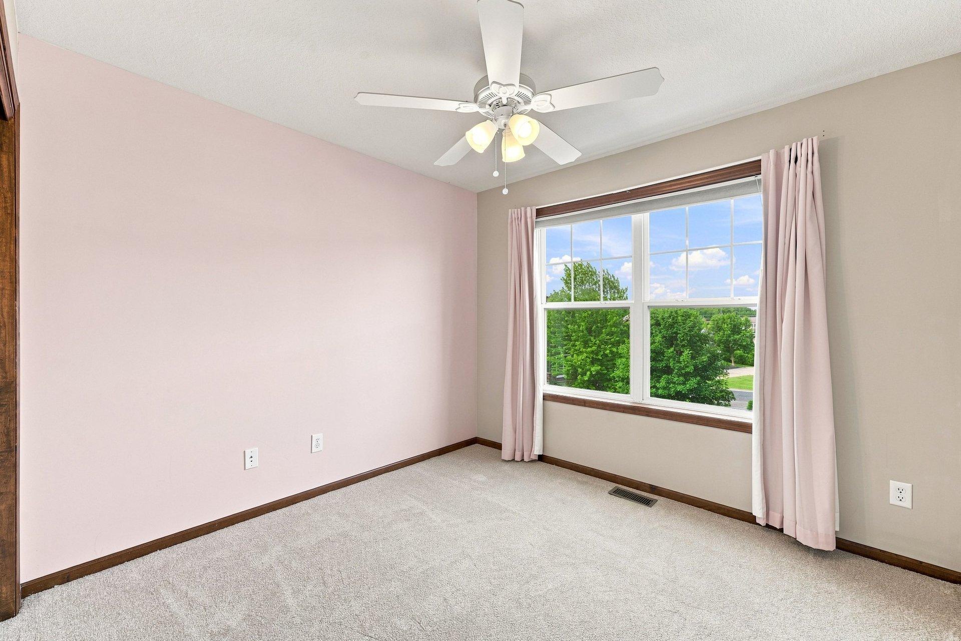 1842 Colonial Lane 2 Property Photo 21