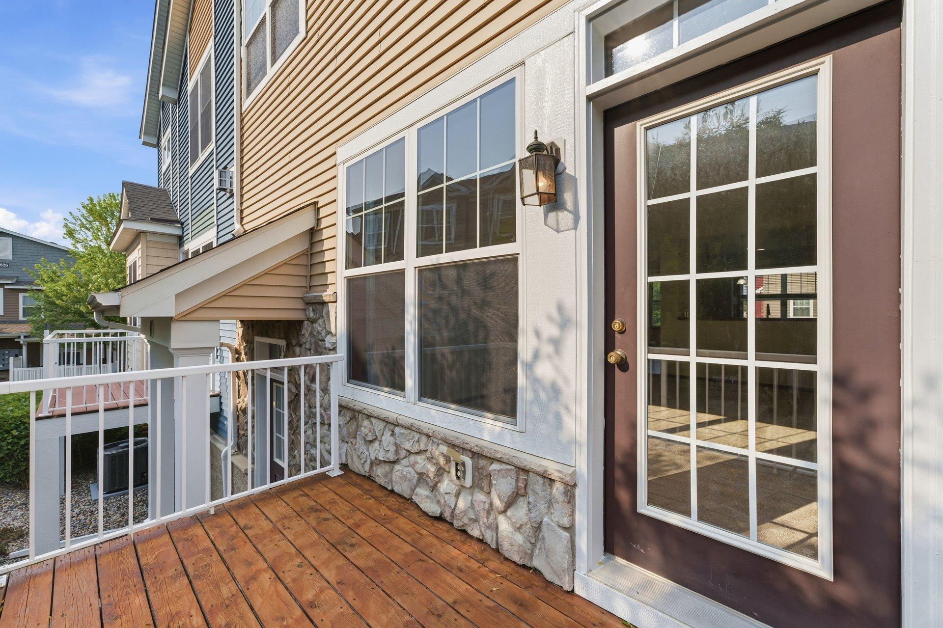 1842 Colonial Lane 2 Property Photo 26