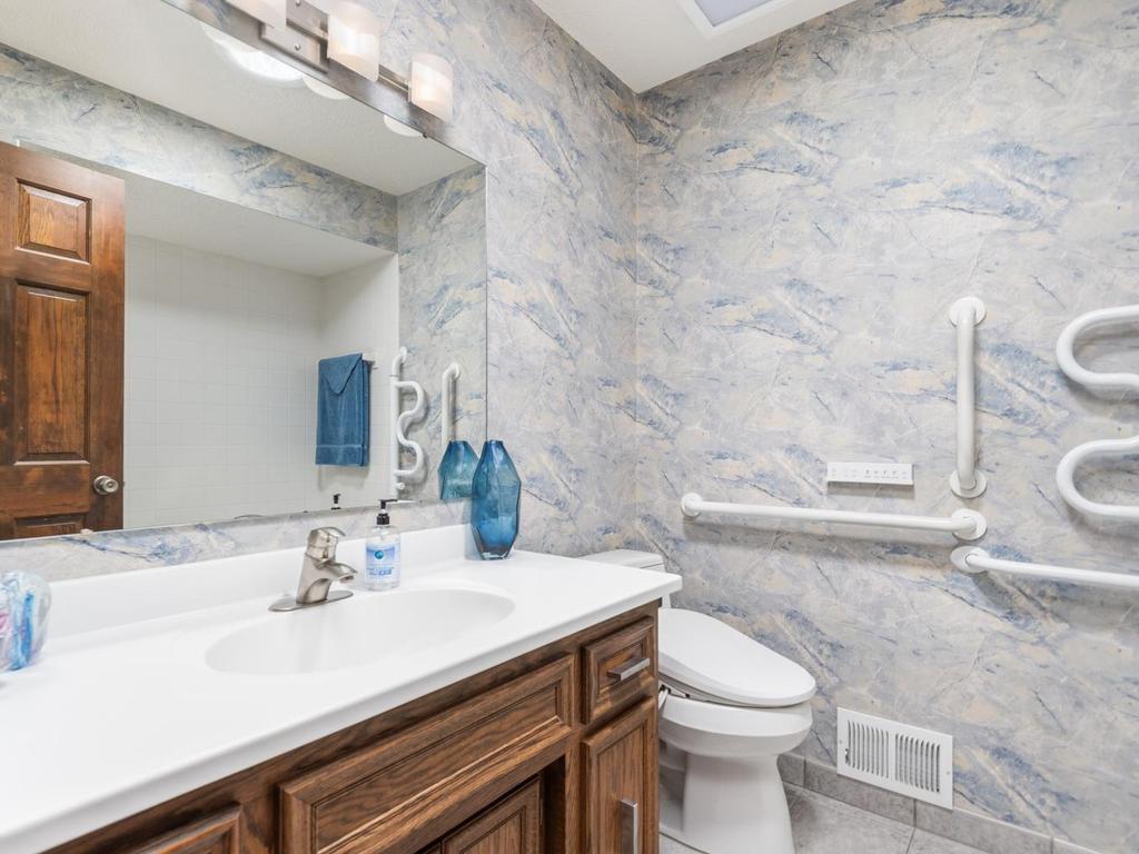 8127 Pennsylvania Circle Property Photo 21