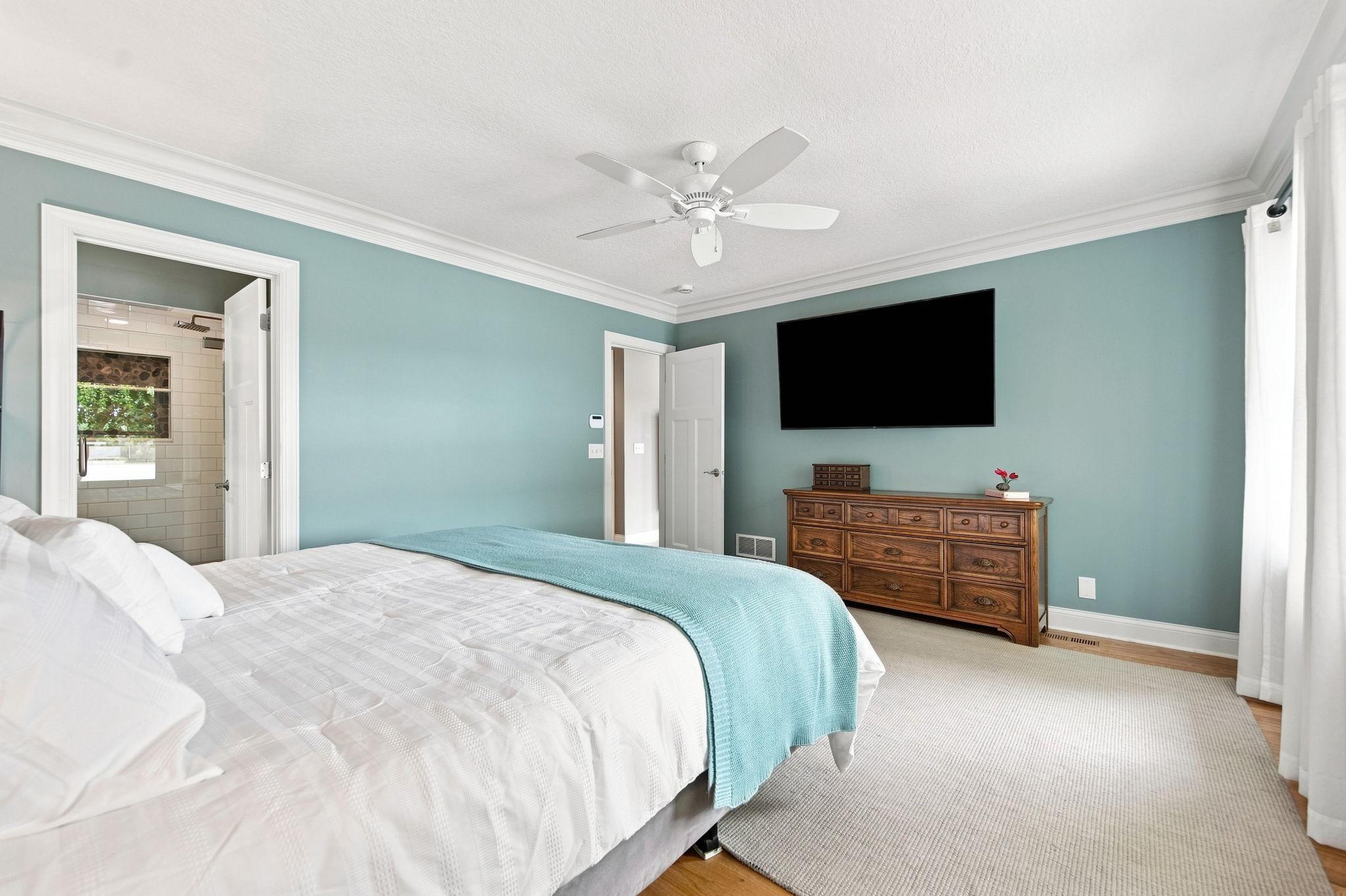 2501 Silver Lane Ne Property Photo 13
