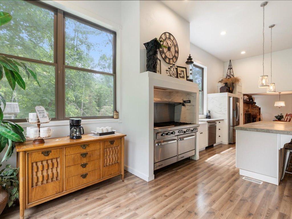27177 Ridgewood Drive Property Photo 8