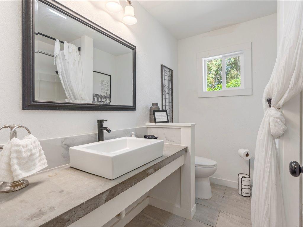27177 Ridgewood Drive Property Photo 32