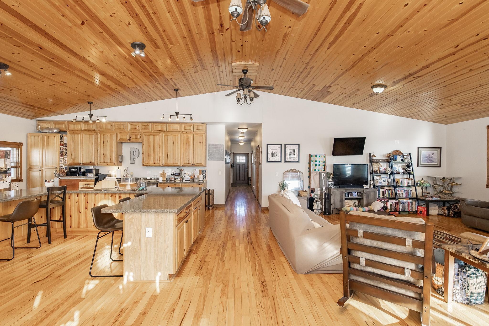 605 Ingalls Avenue Property Photo 7