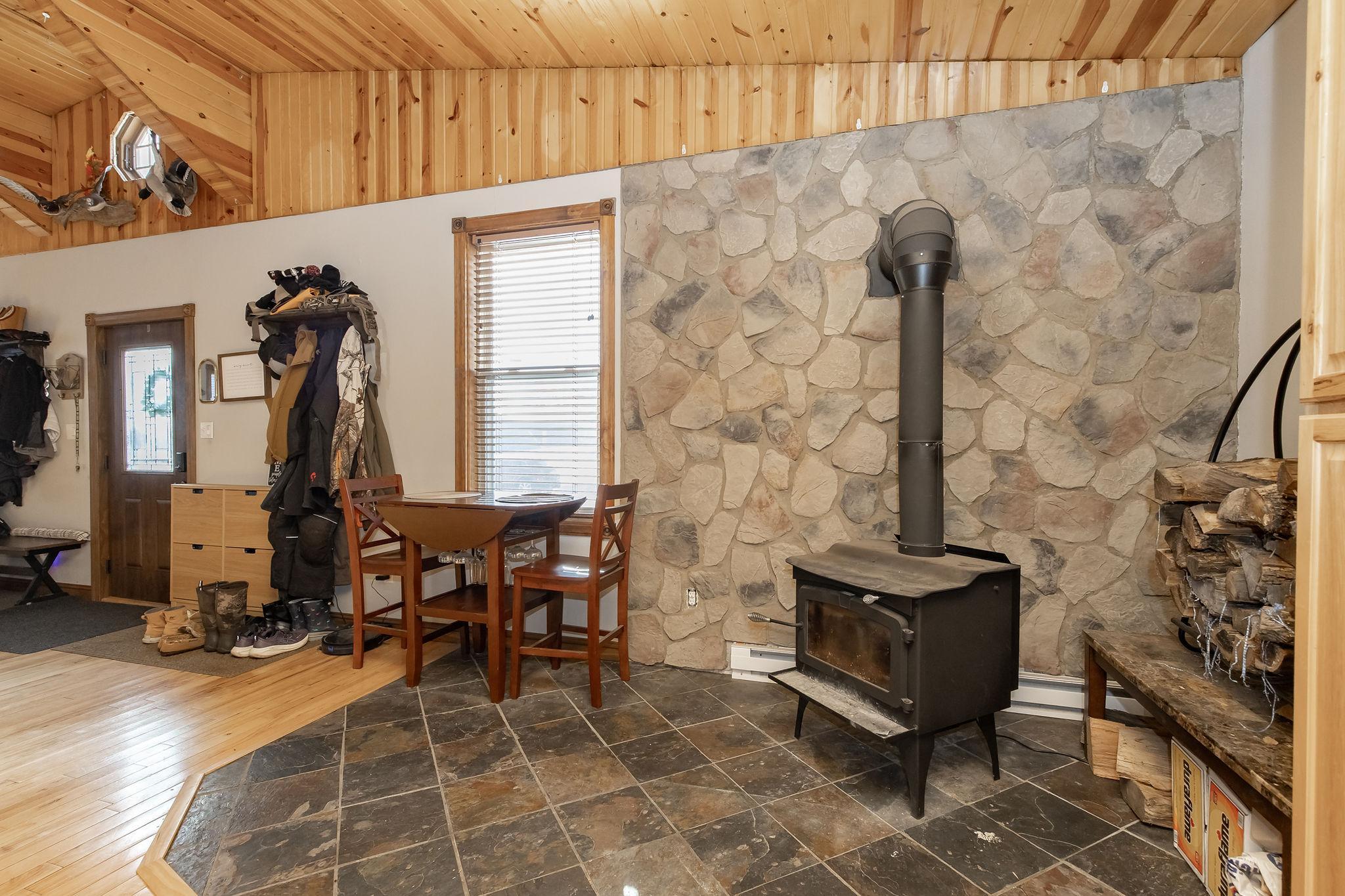 605 Ingalls Avenue Property Photo 9