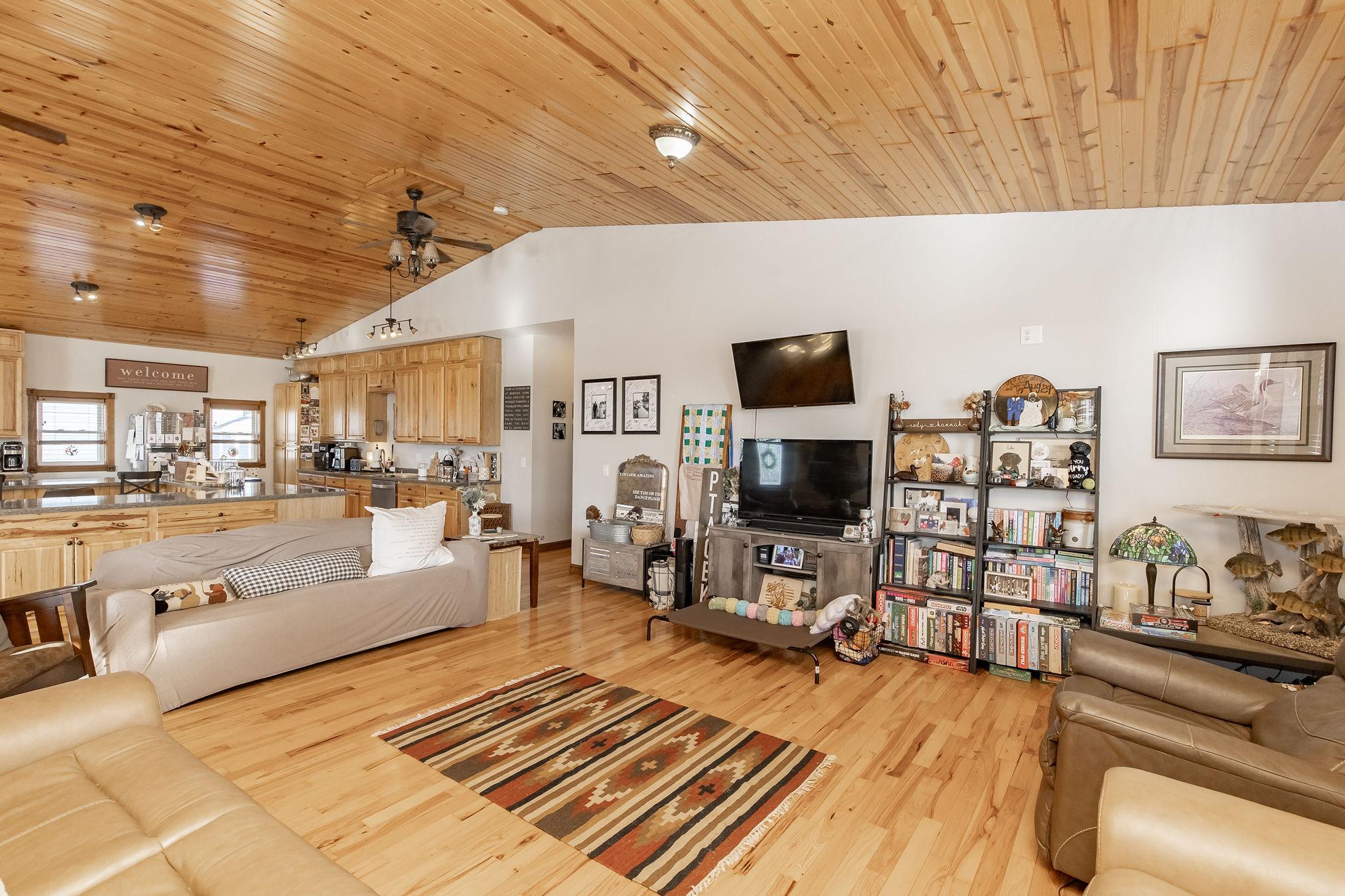 605 Ingalls Avenue Property Photo 18